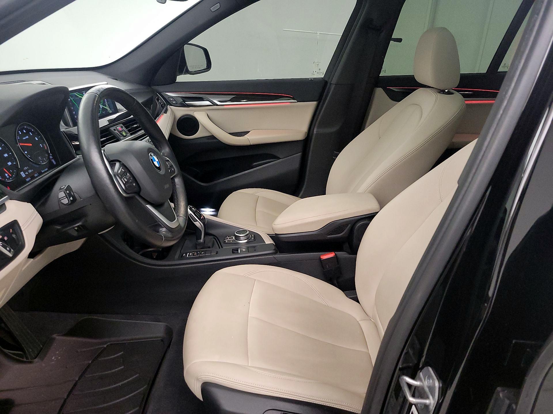 Thumbnail: 2021 BMW X1 - 11