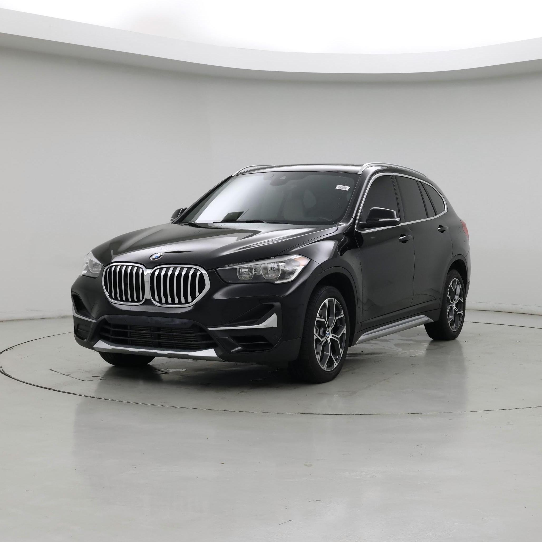 Thumbnail: 2021 BMW X1 - 4