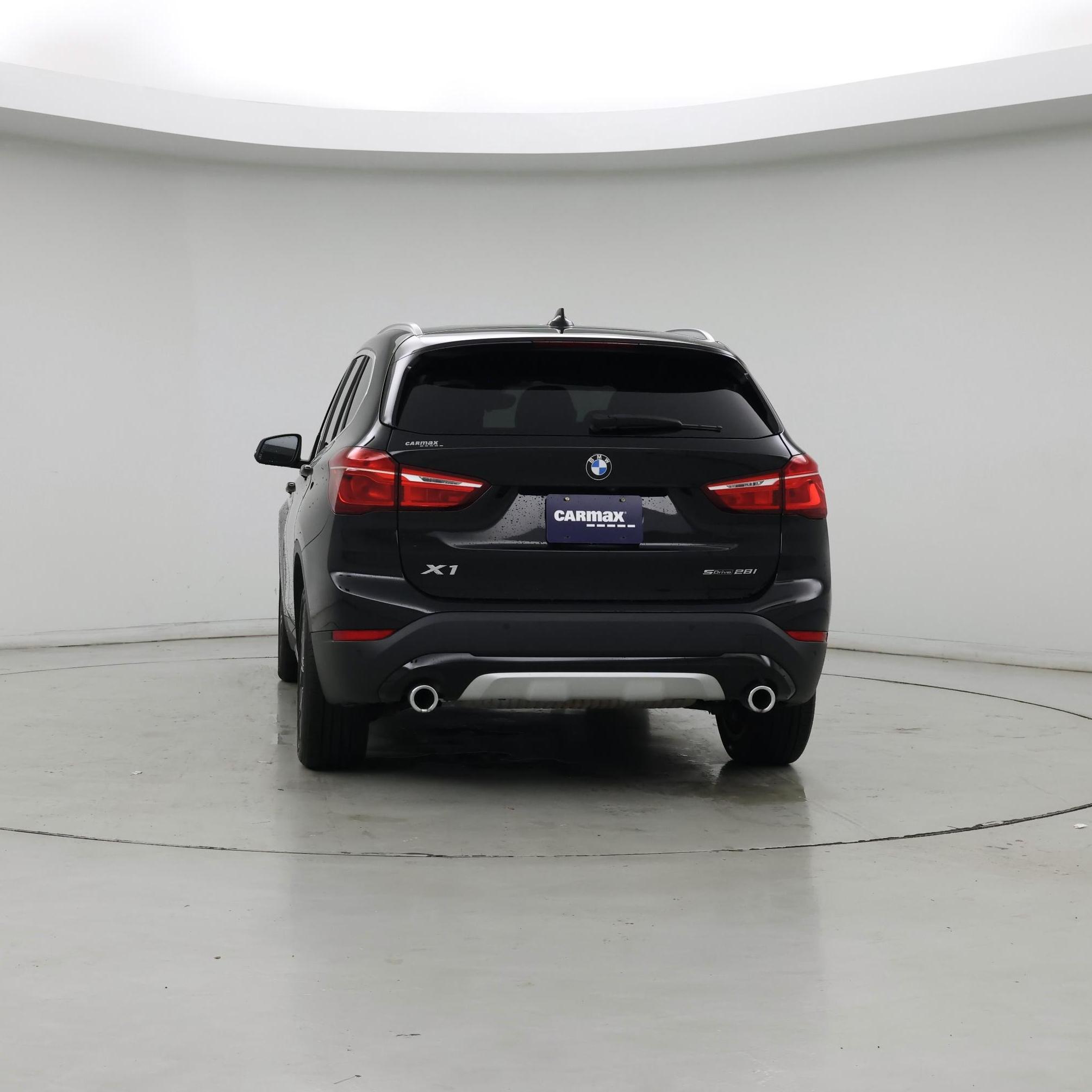 Thumbnail: 2021 BMW X1 - 6