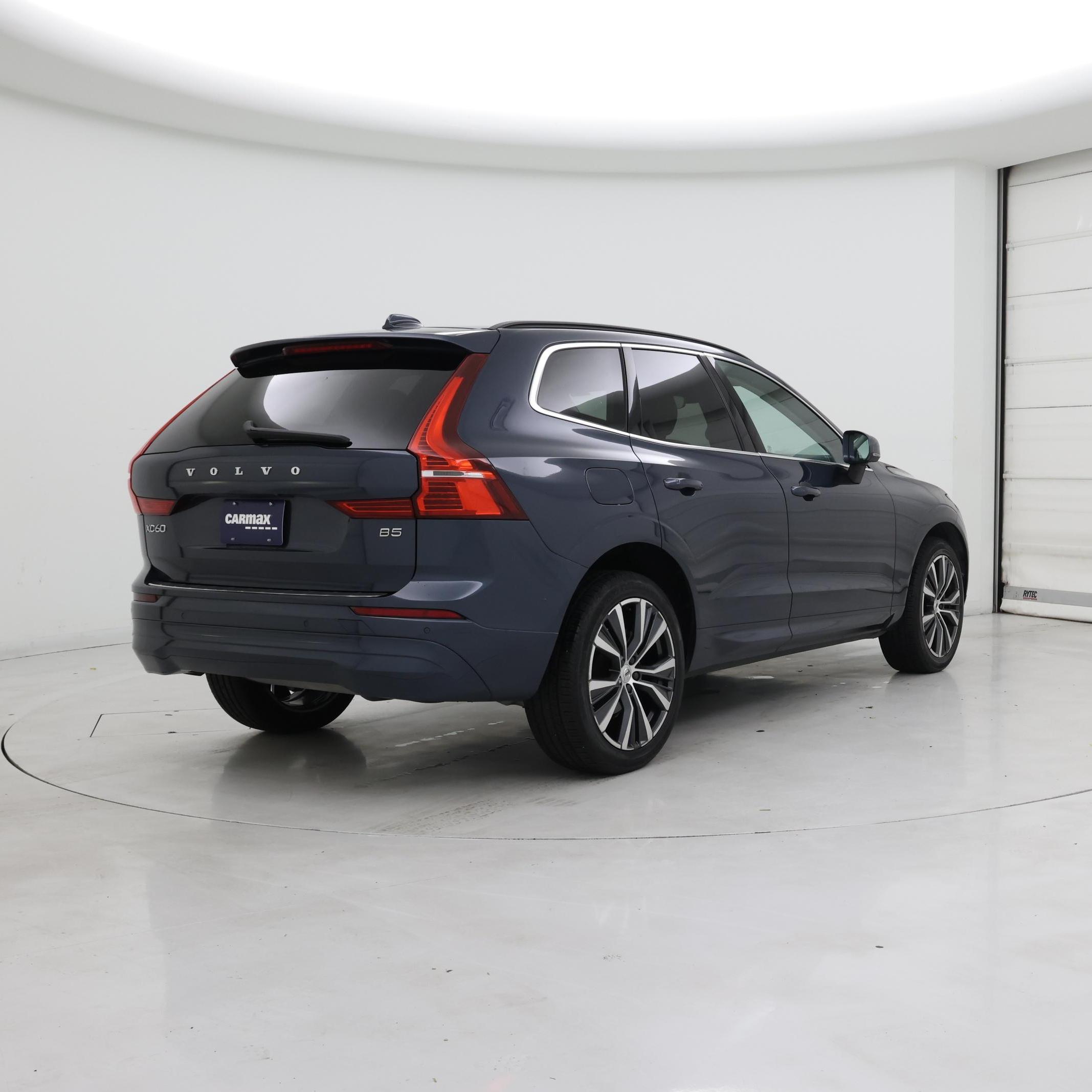 Thumbnail: 2022 Volvo XC60 - 8