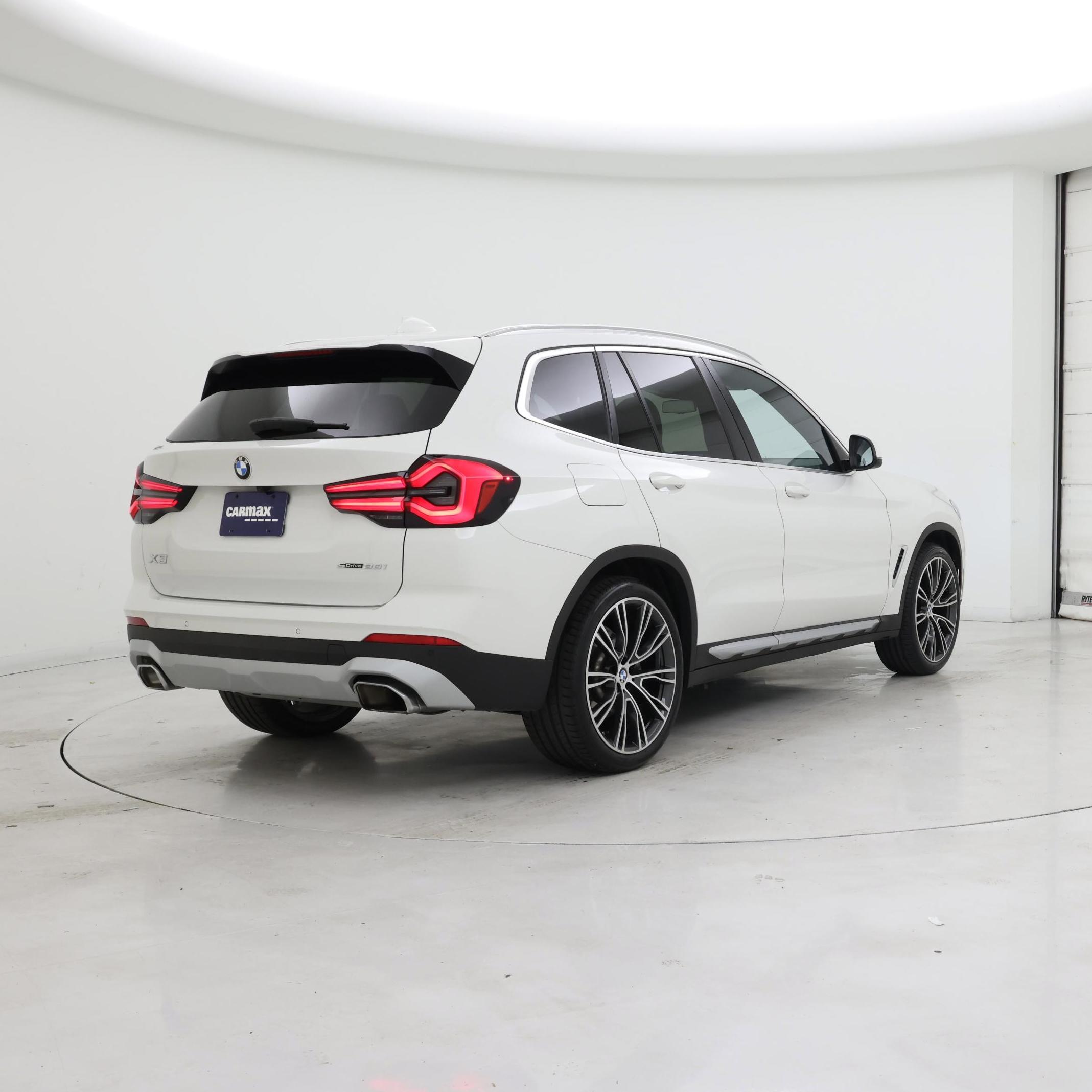 Thumbnail: 2022 BMW X3 - 8