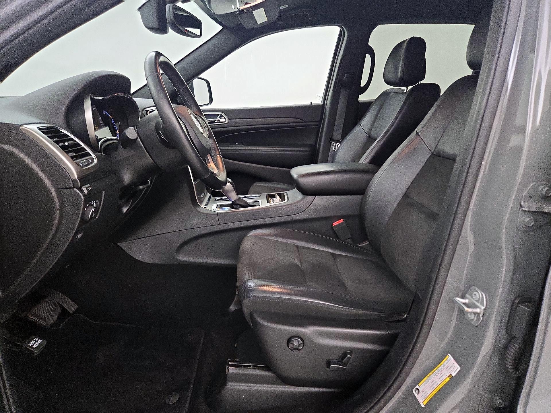 Thumbnail: 2019 Jeep Grand Cherokee - 9