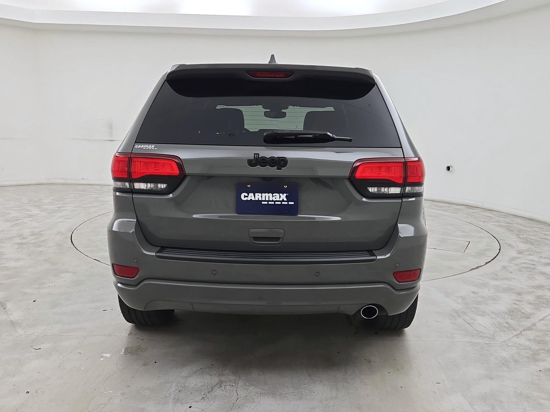 Thumbnail: 2019 Jeep Grand Cherokee - 6