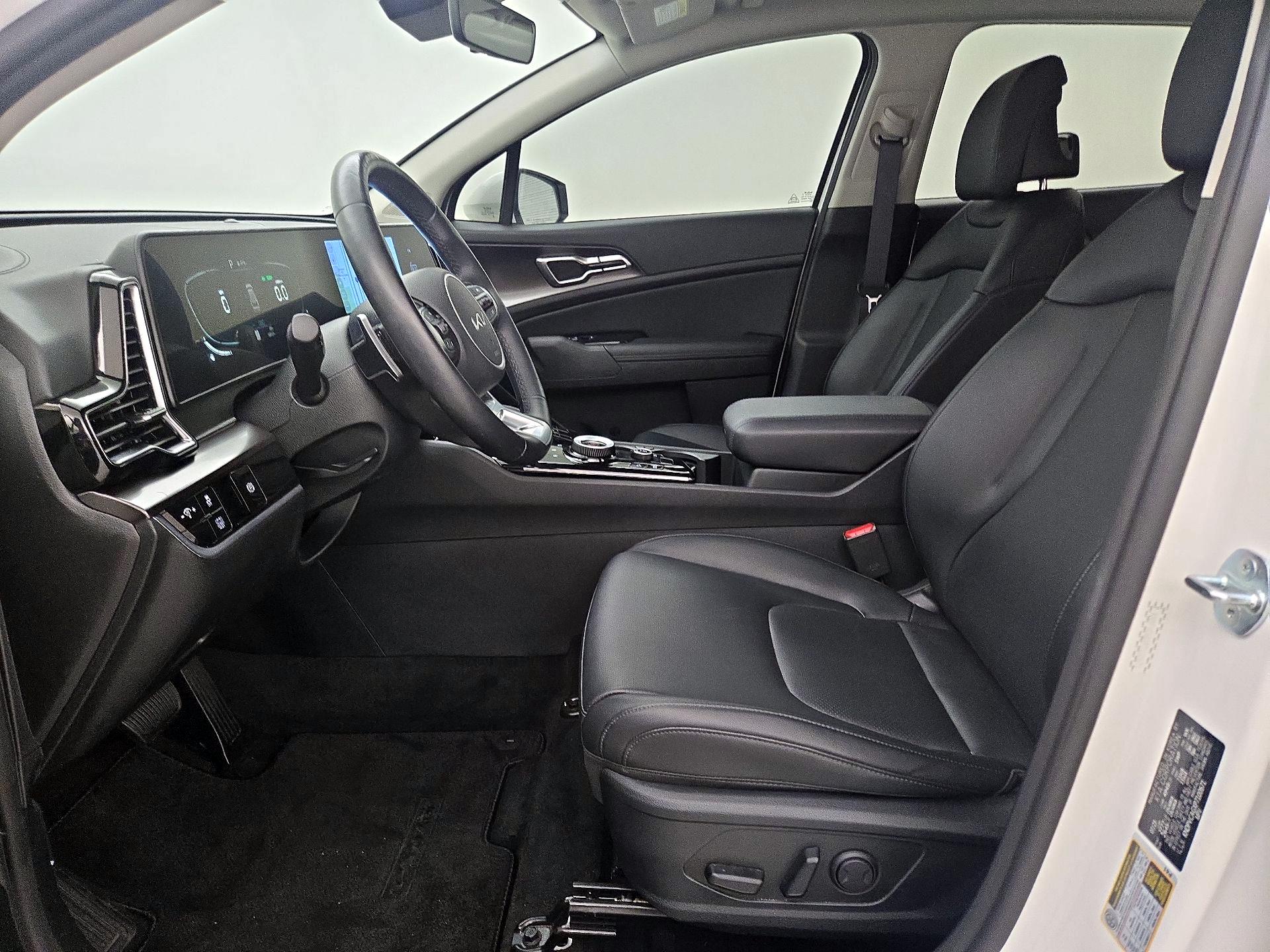 Thumbnail: 2023 Kia Sportage - 11