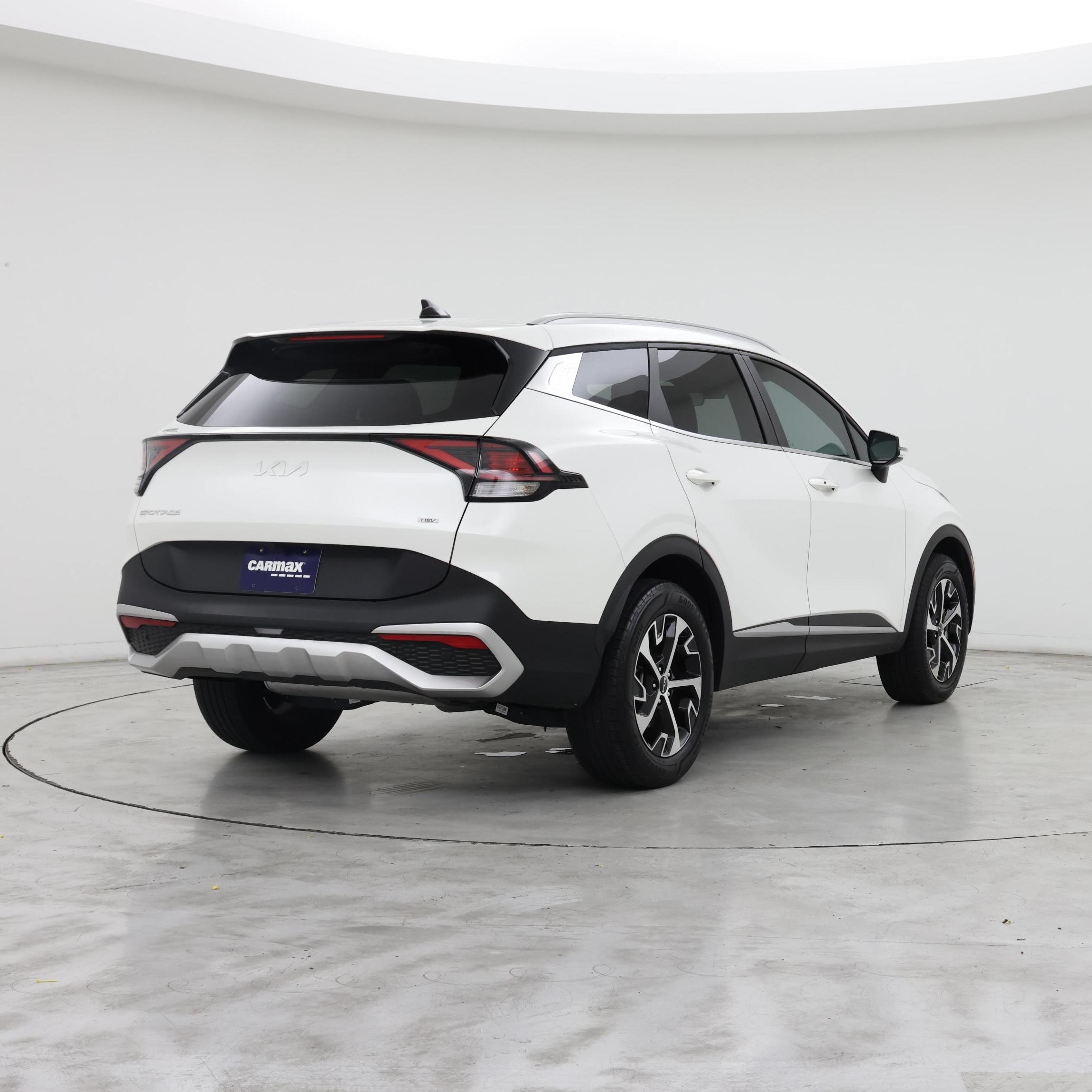 Thumbnail: 2023 Kia Sportage - 8