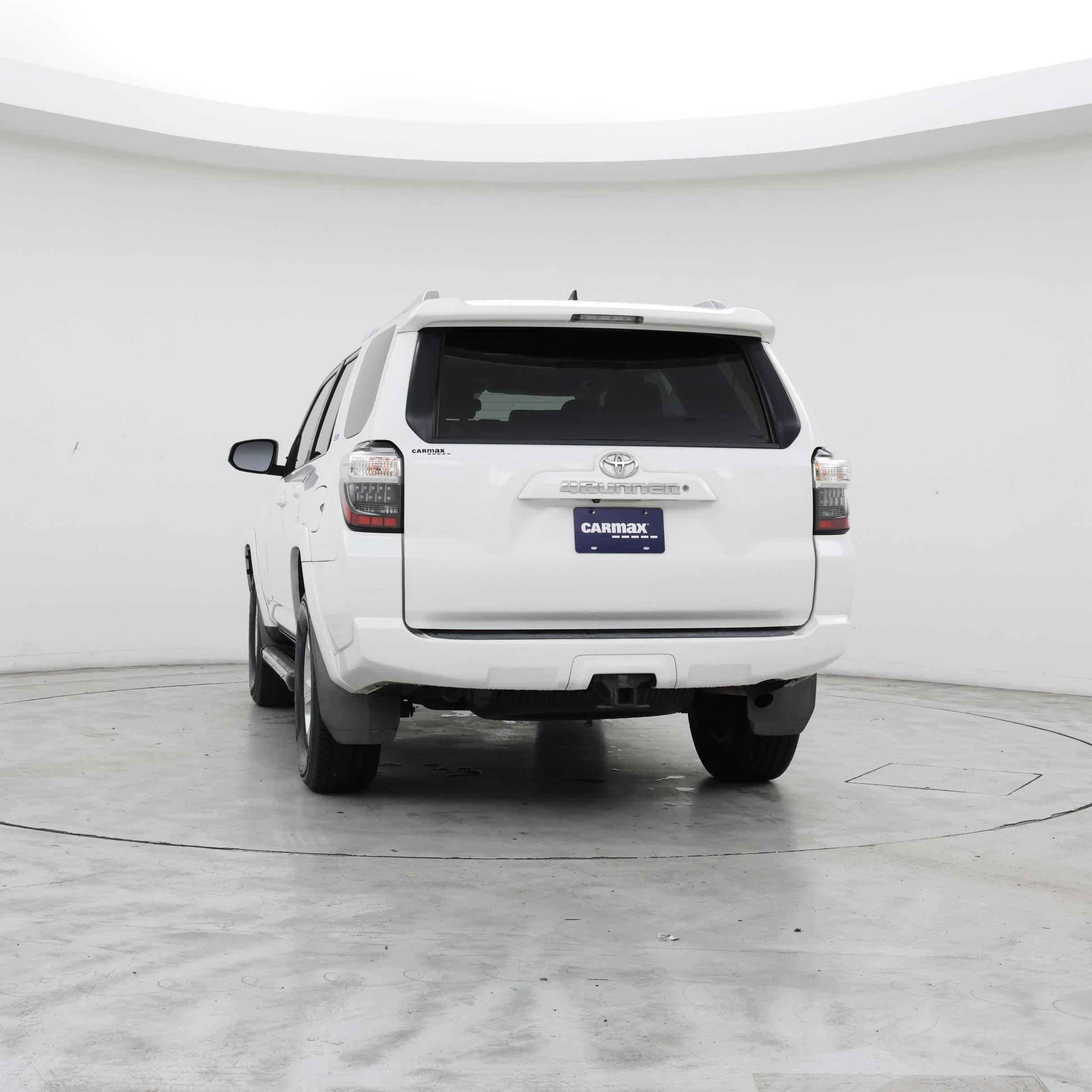 Thumbnail: 2015 Toyota 4Runner - 6