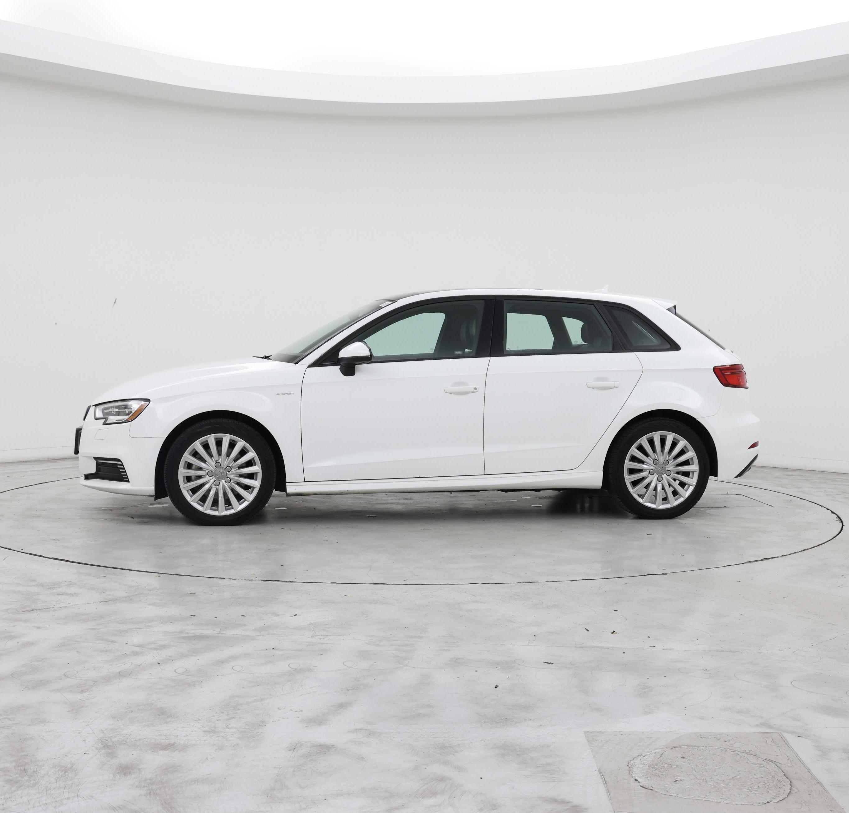 Thumbnail: 2017 Audi A3 - 3