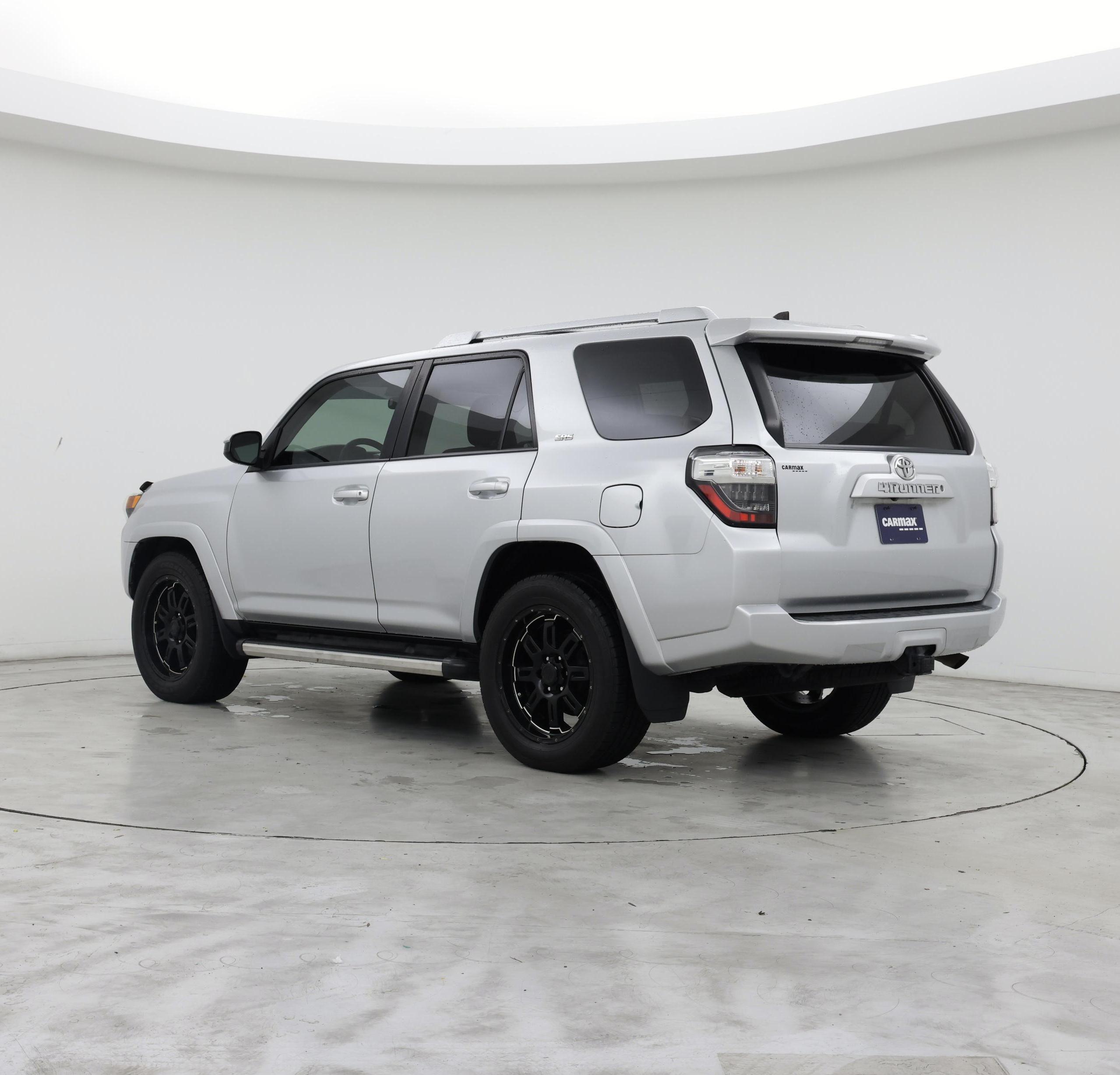 Thumbnail: 2017 Toyota 4Runner - 2