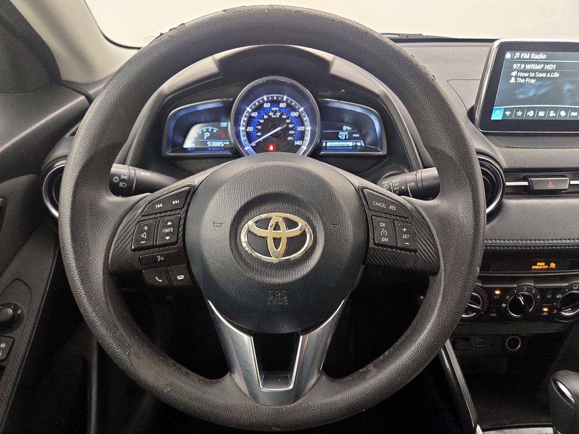 Thumbnail: 2018 Toyota Yaris iA - 10