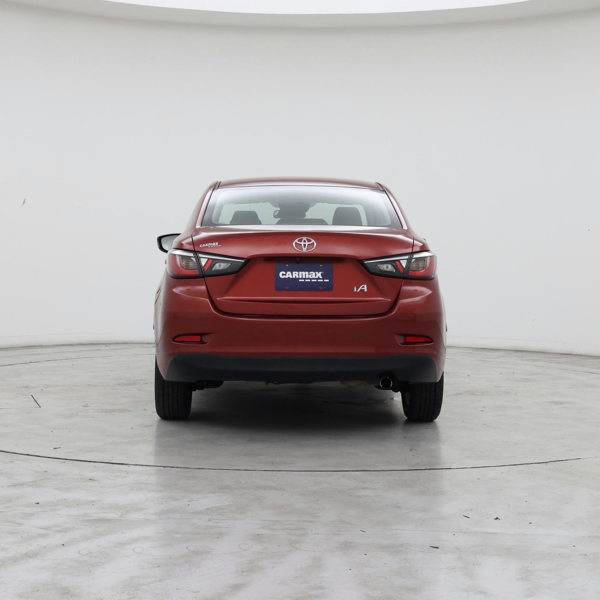 Thumbnail: 2018 Toyota Yaris iA - 6