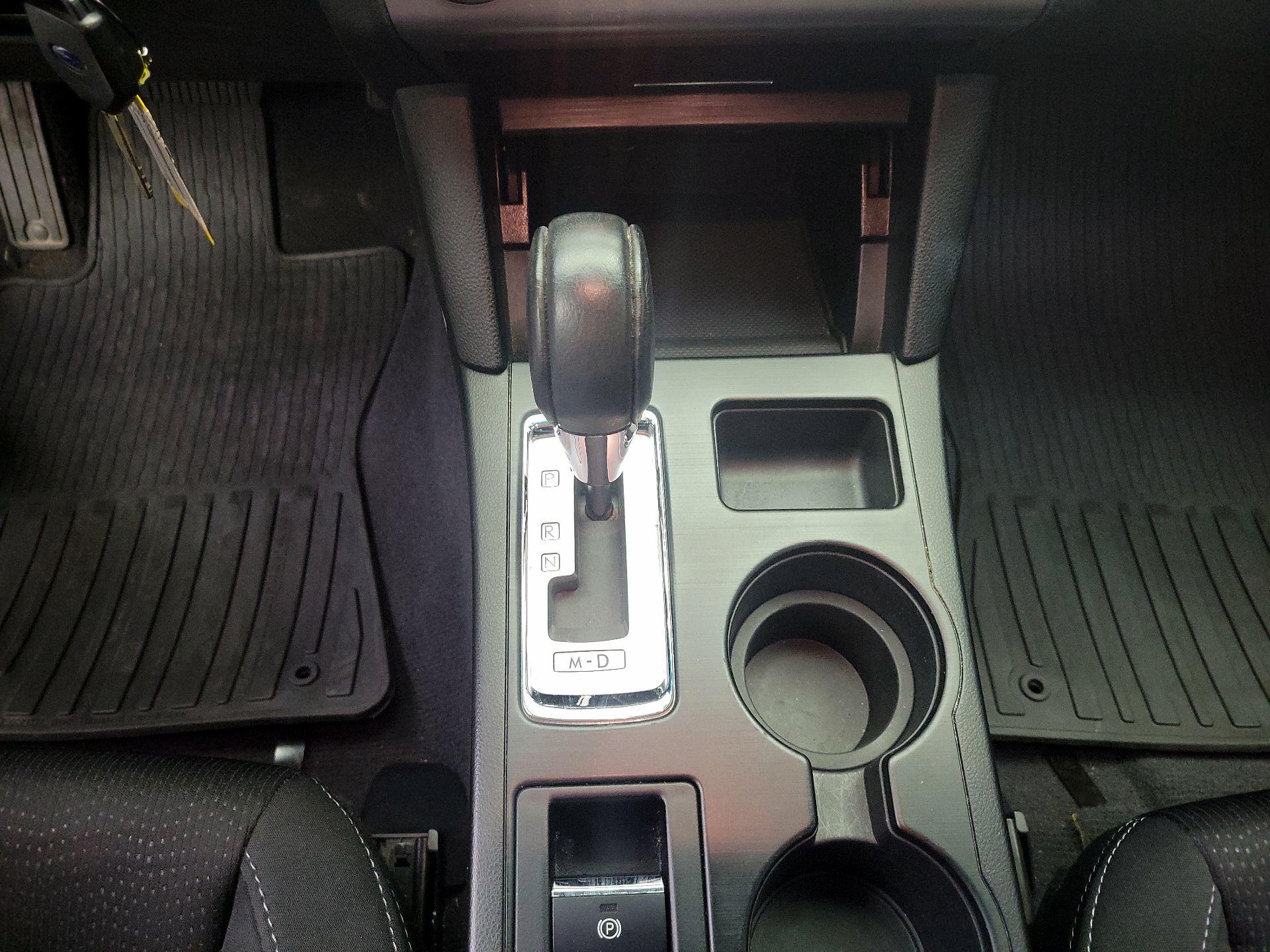 Thumbnail: 2016 Subaru Legacy - 17
