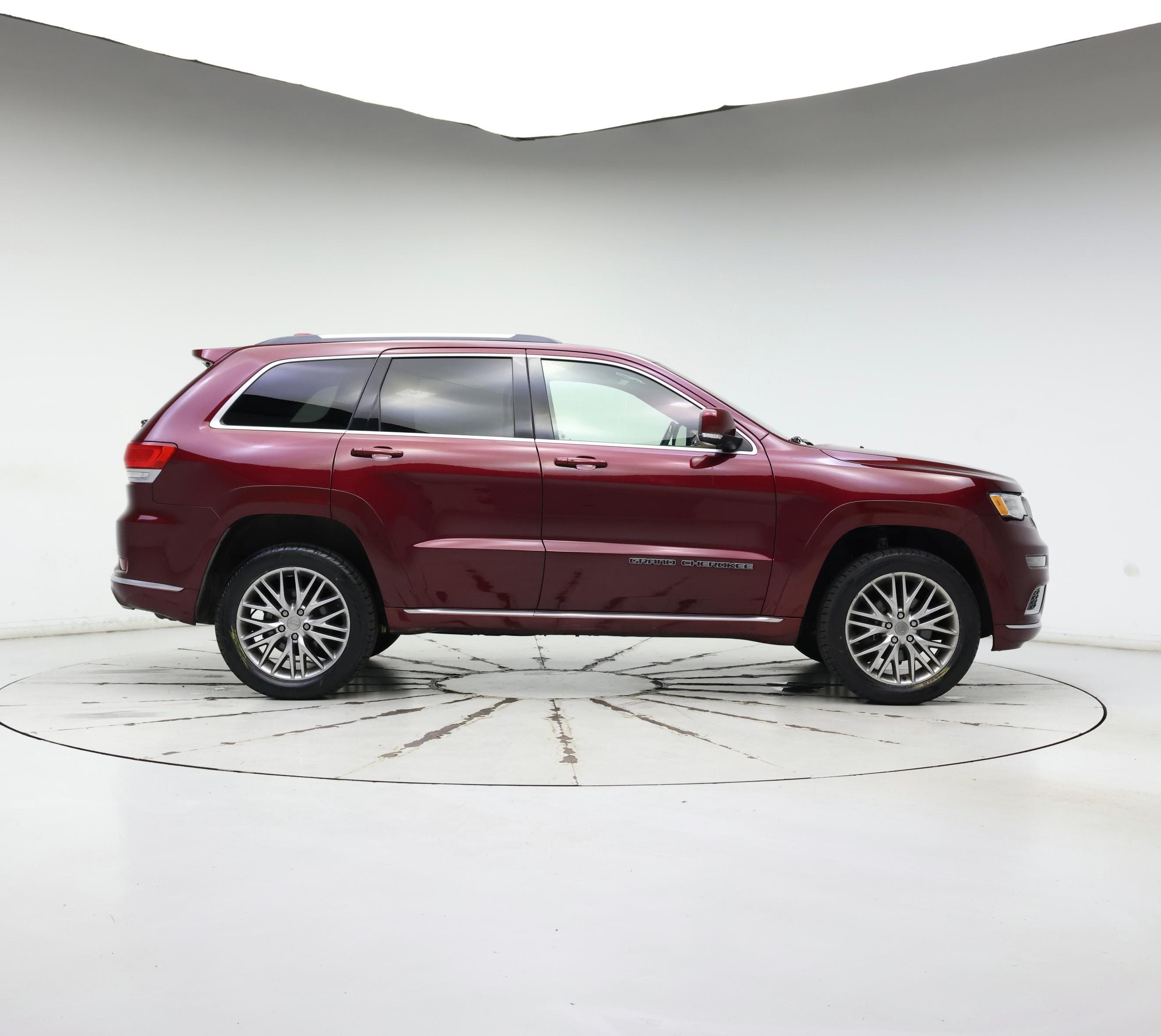 Thumbnail: 2017 Jeep Grand Cherokee - 7
