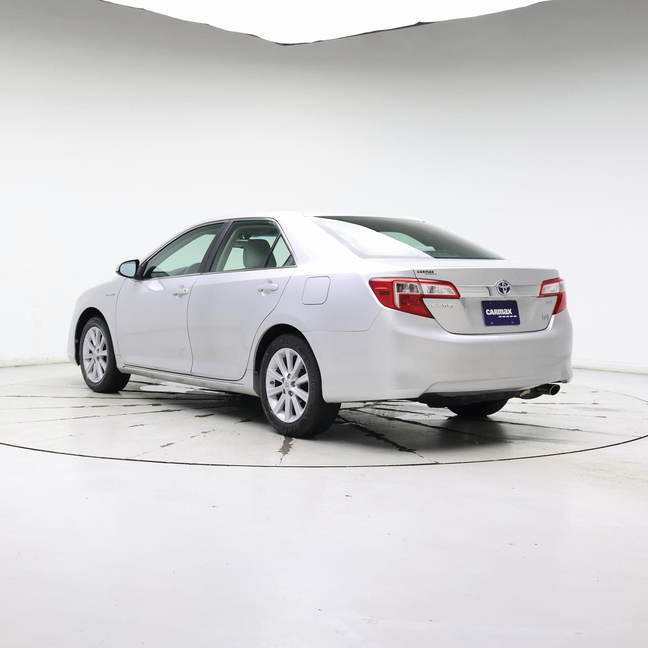 Thumbnail: 2013 Toyota Camry - 2