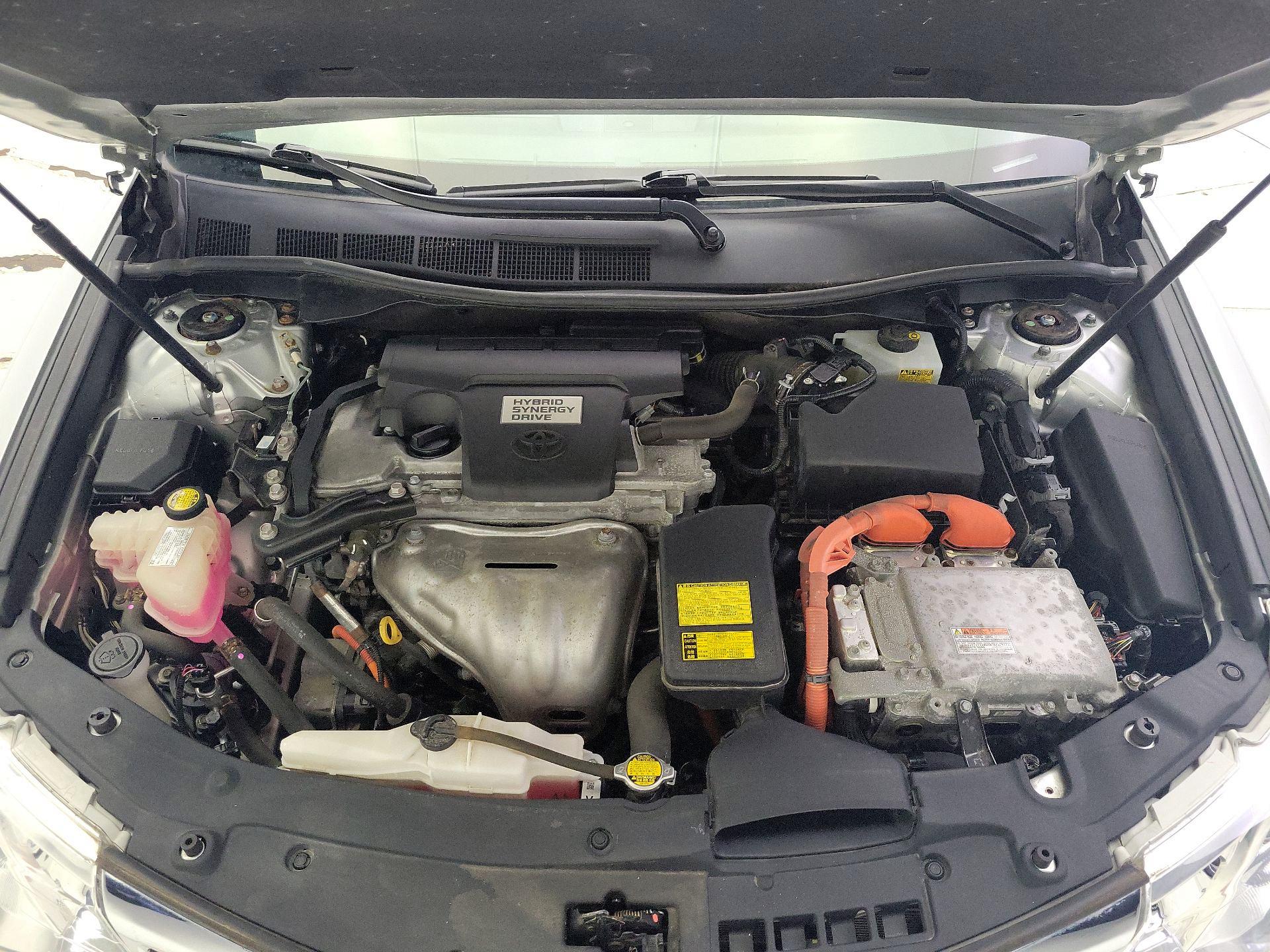 Thumbnail: 2013 Toyota Camry - 20