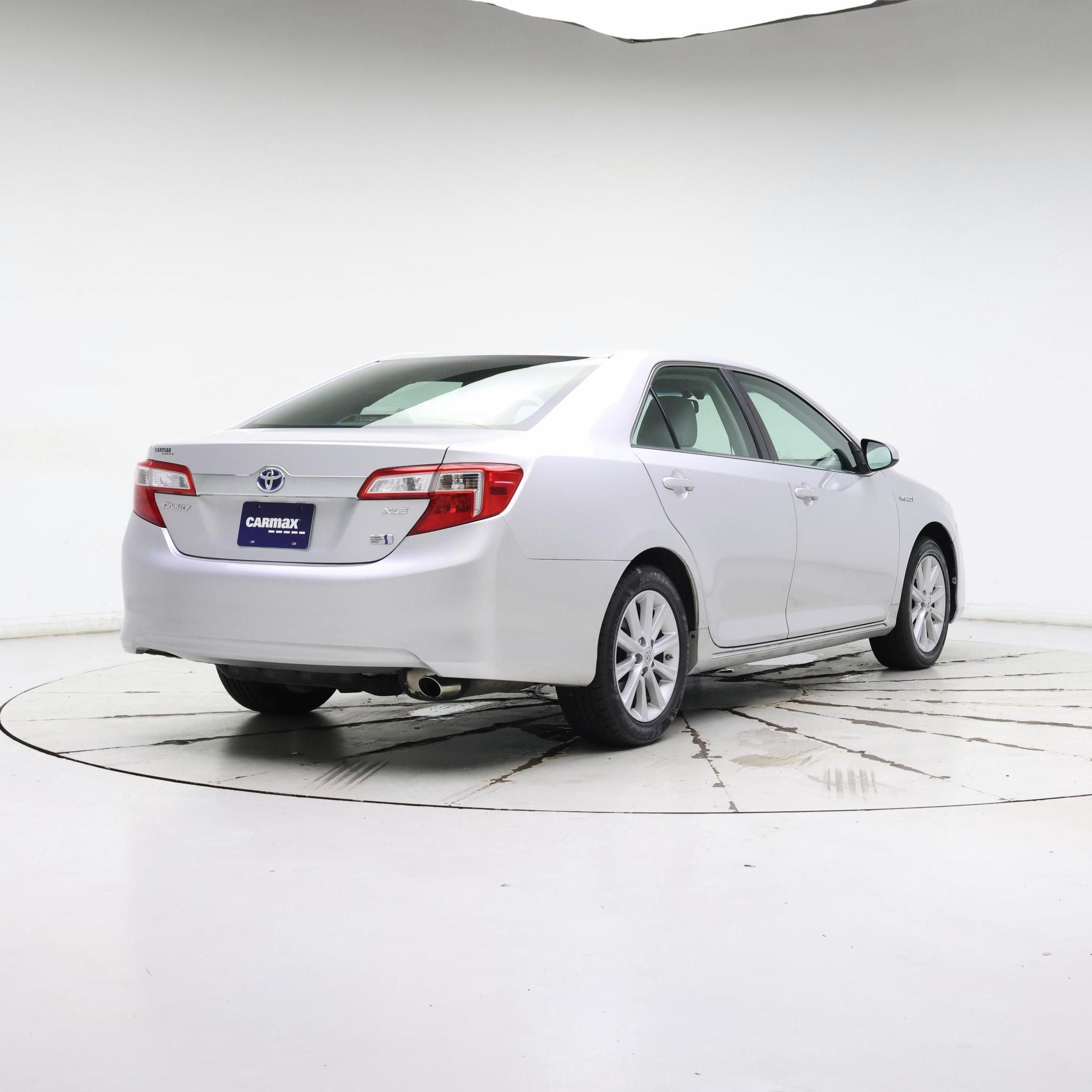 Thumbnail: 2013 Toyota Camry - 8