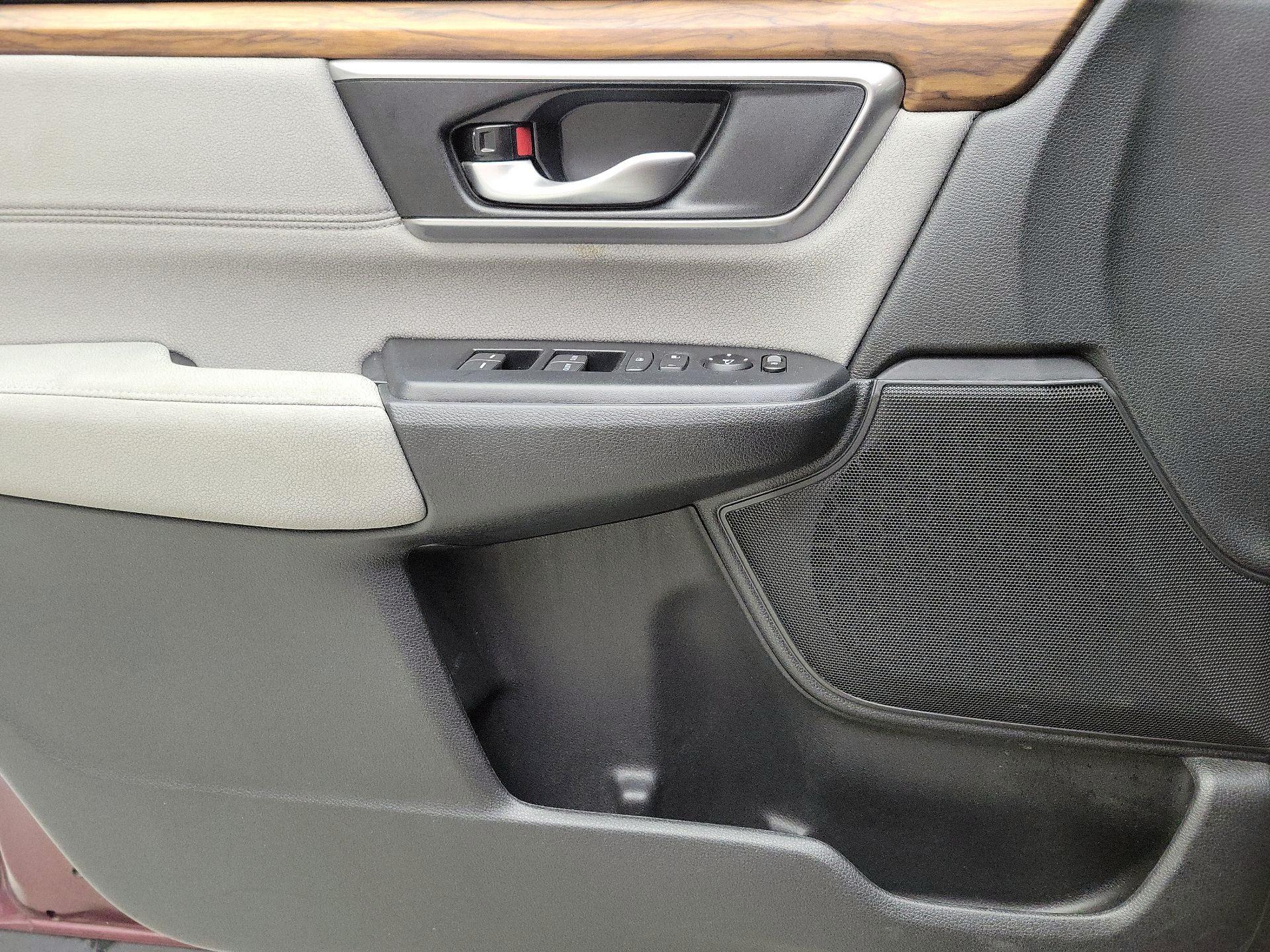 Thumbnail: 2019 Honda CR-V - 12