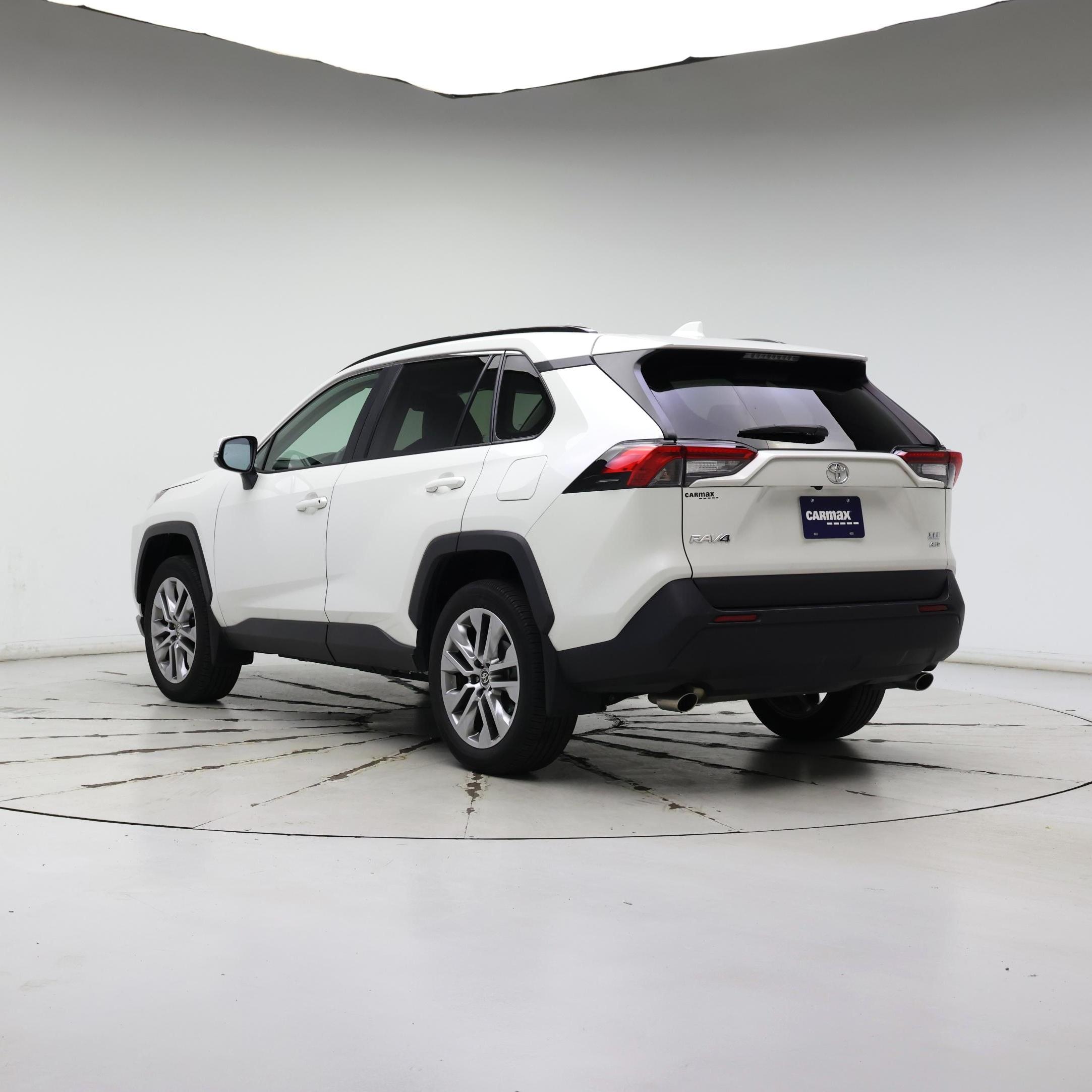 Thumbnail: 2022 Toyota RAV4 - 2