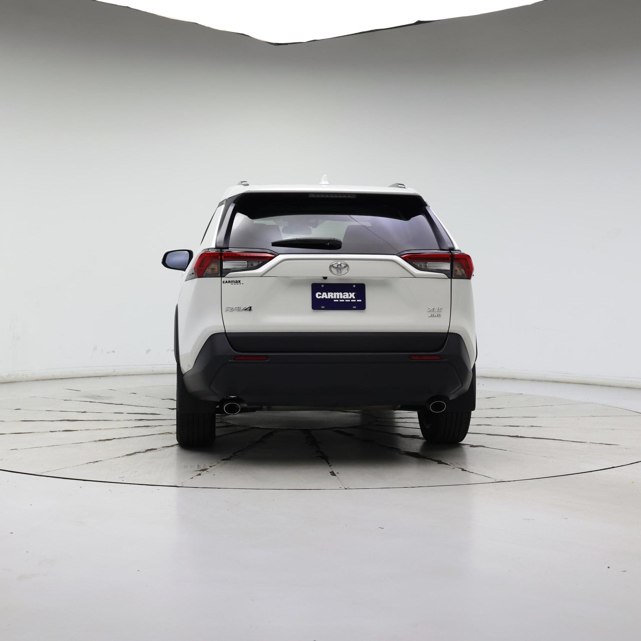 Thumbnail: 2022 Toyota RAV4 - 6