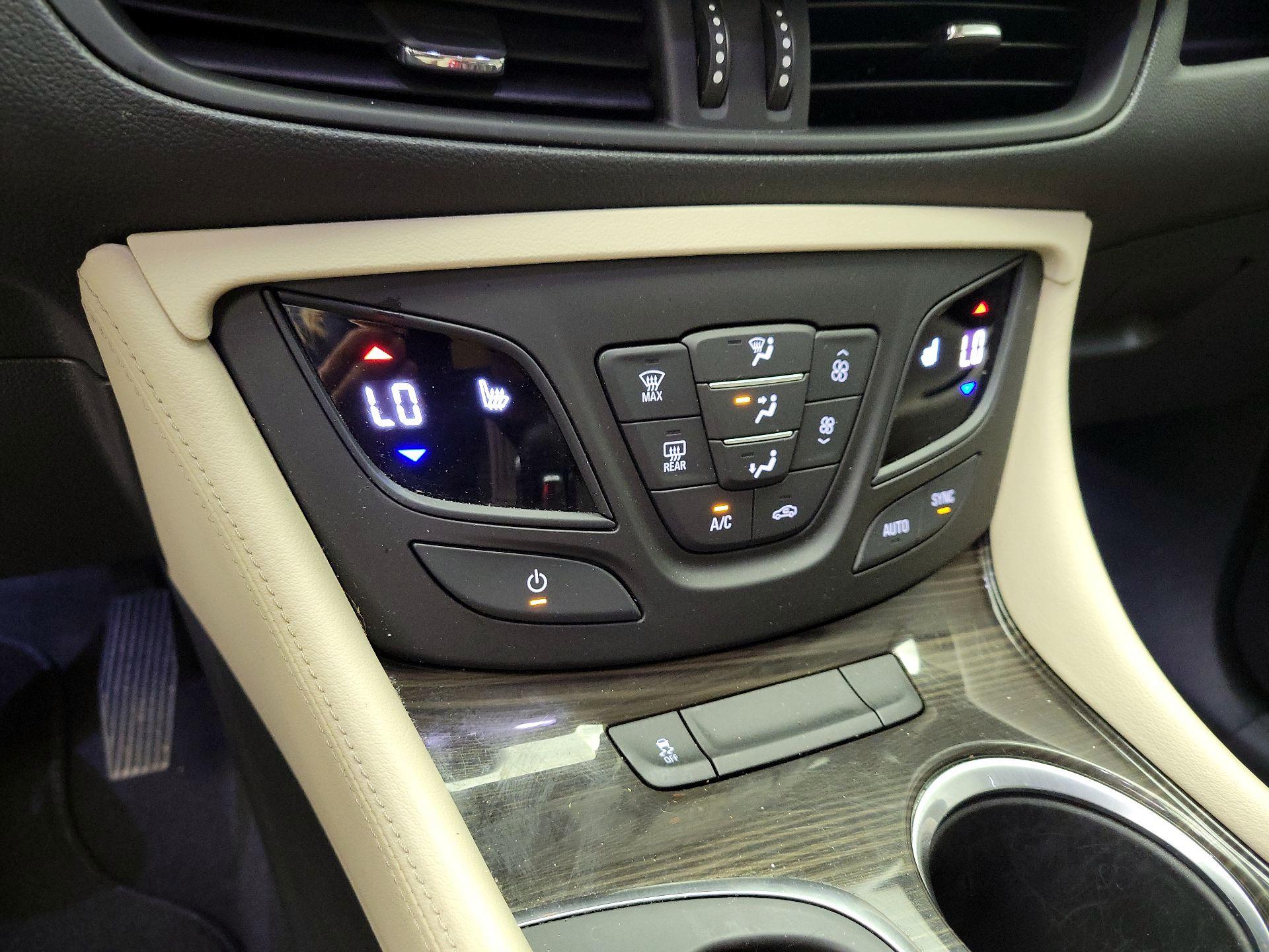 Thumbnail: 2019 Buick Envision - 16