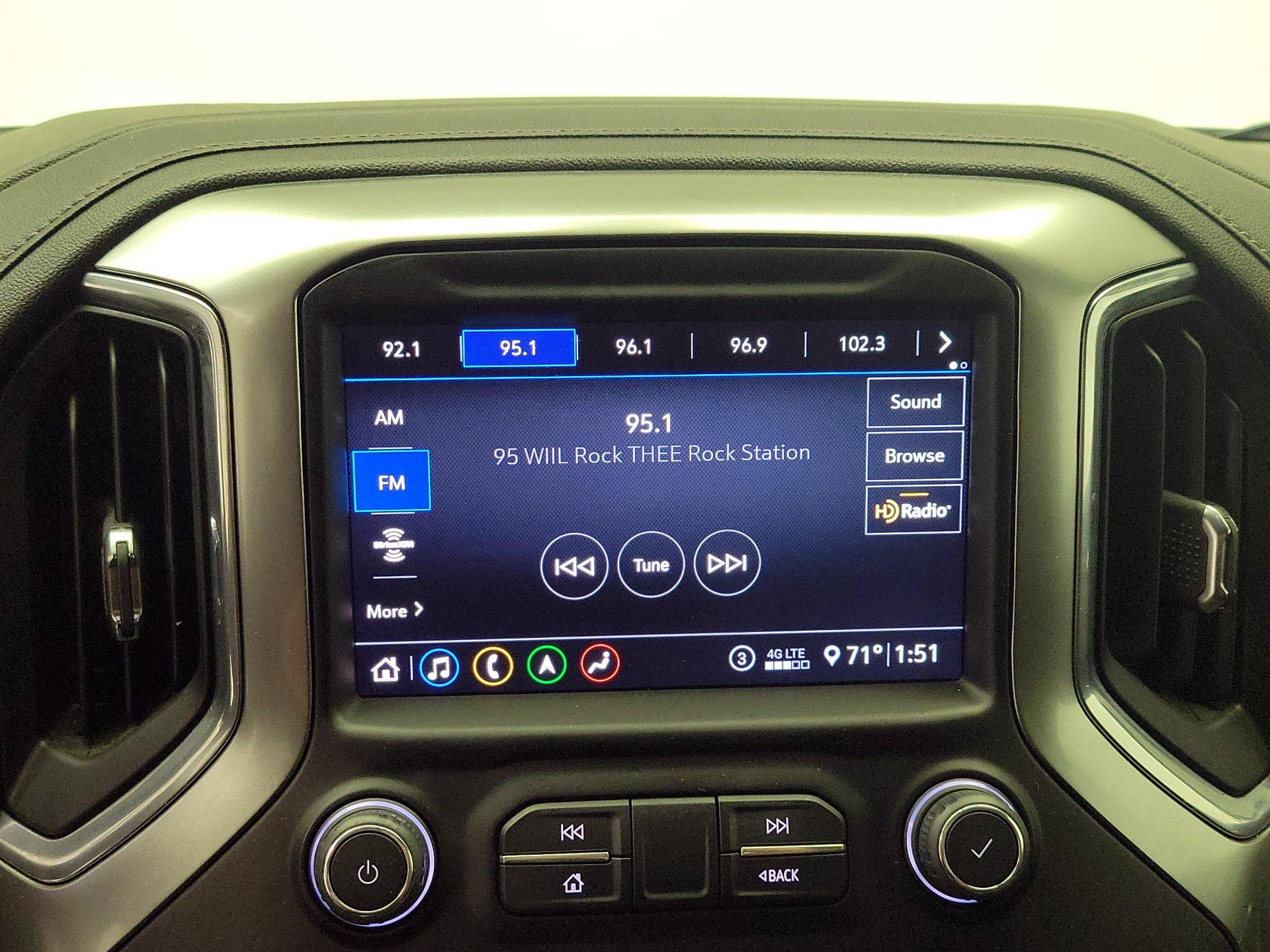 Thumbnail: 2020 Chevrolet Silverado 1500 - 16