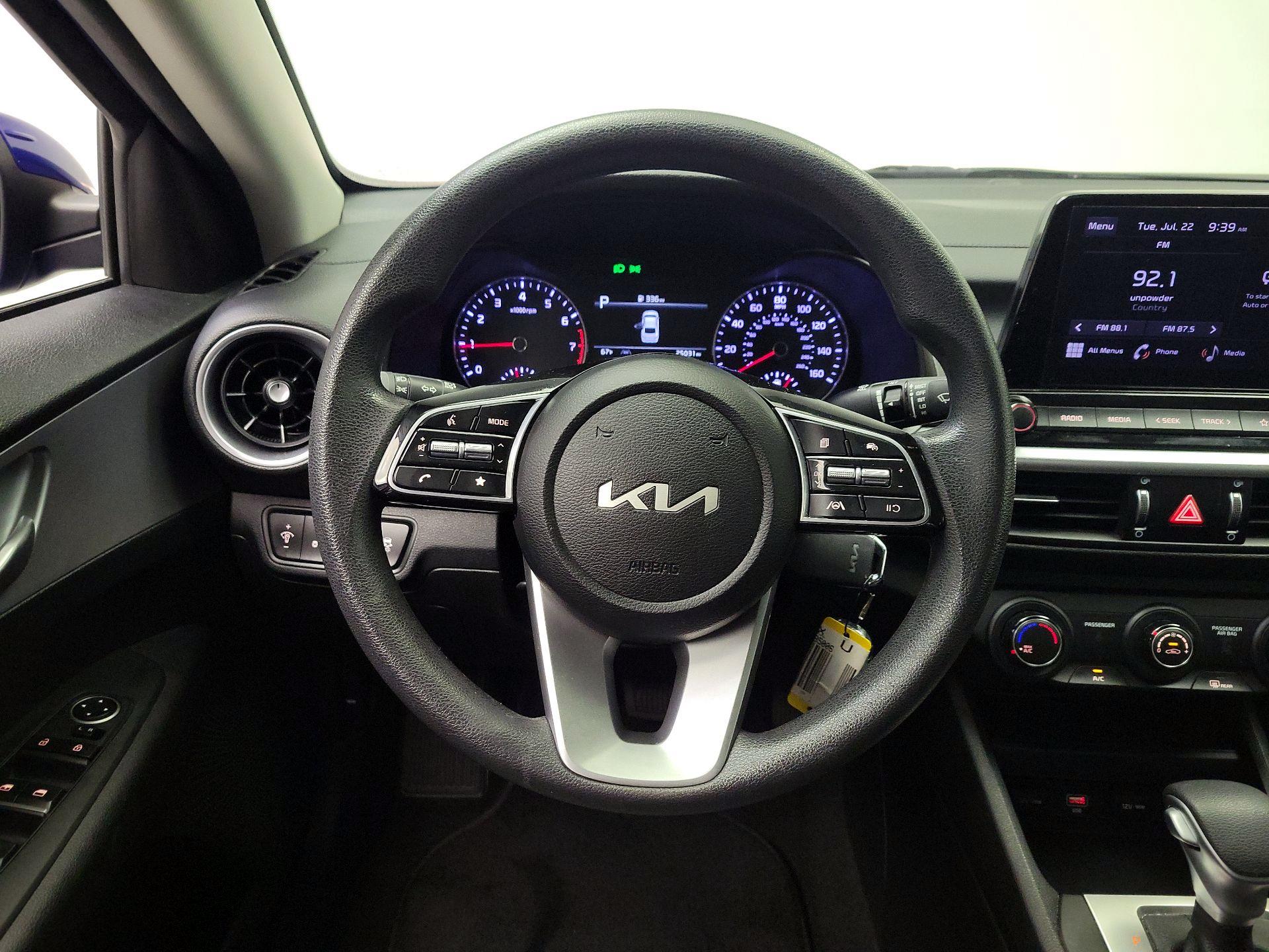 Thumbnail: 2023 Kia Forte - 10