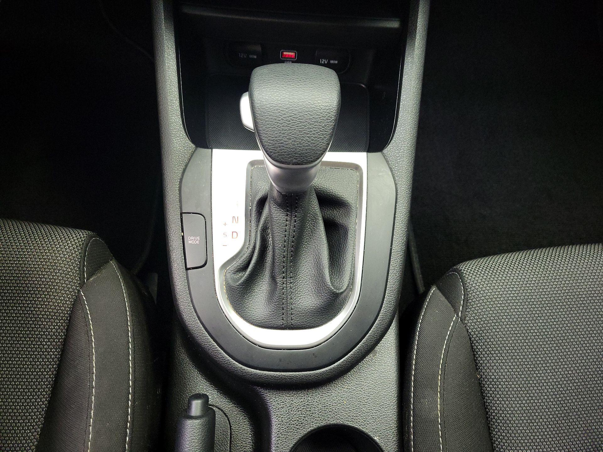 Thumbnail: 2023 Kia Forte - 17