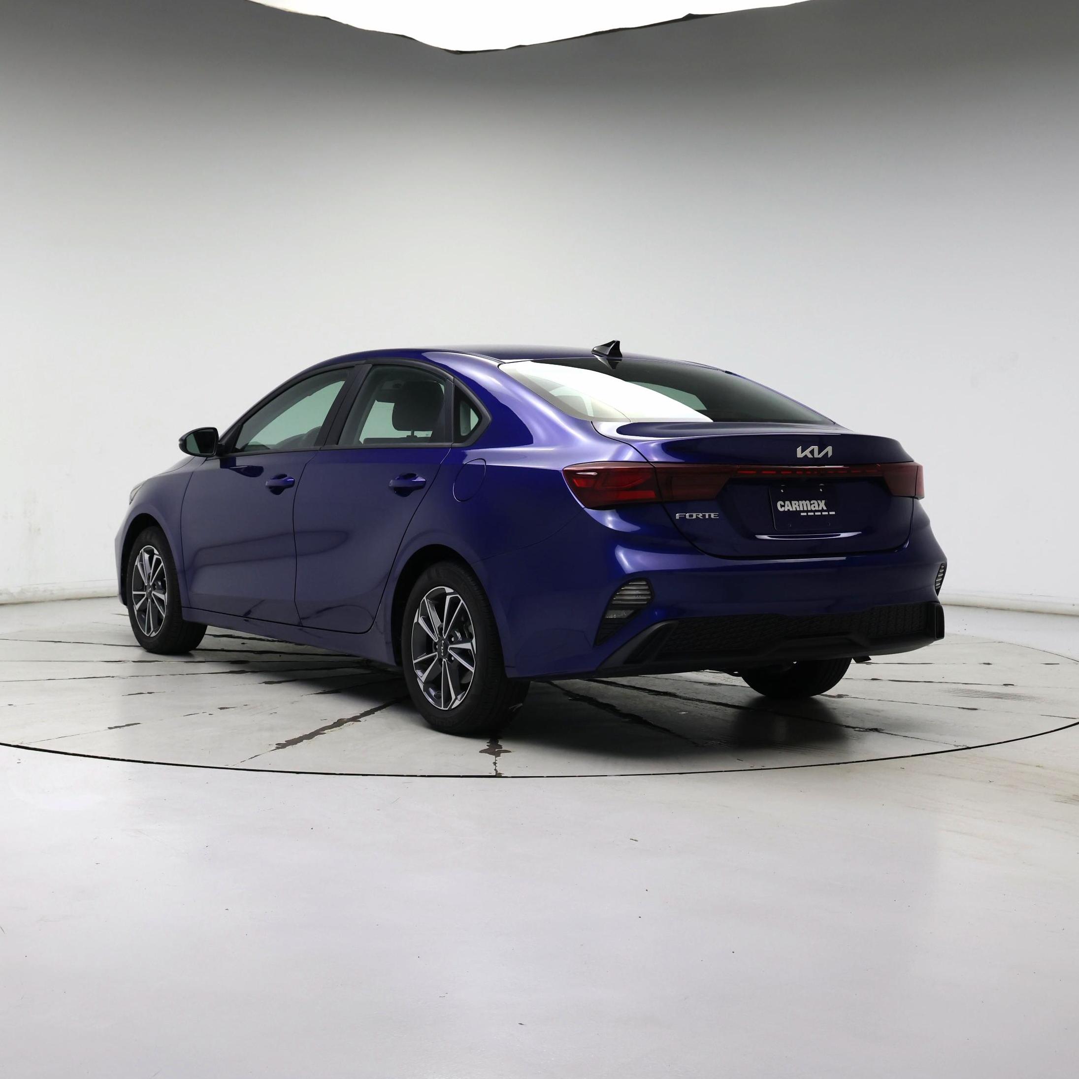 Thumbnail: 2023 Kia Forte - 2