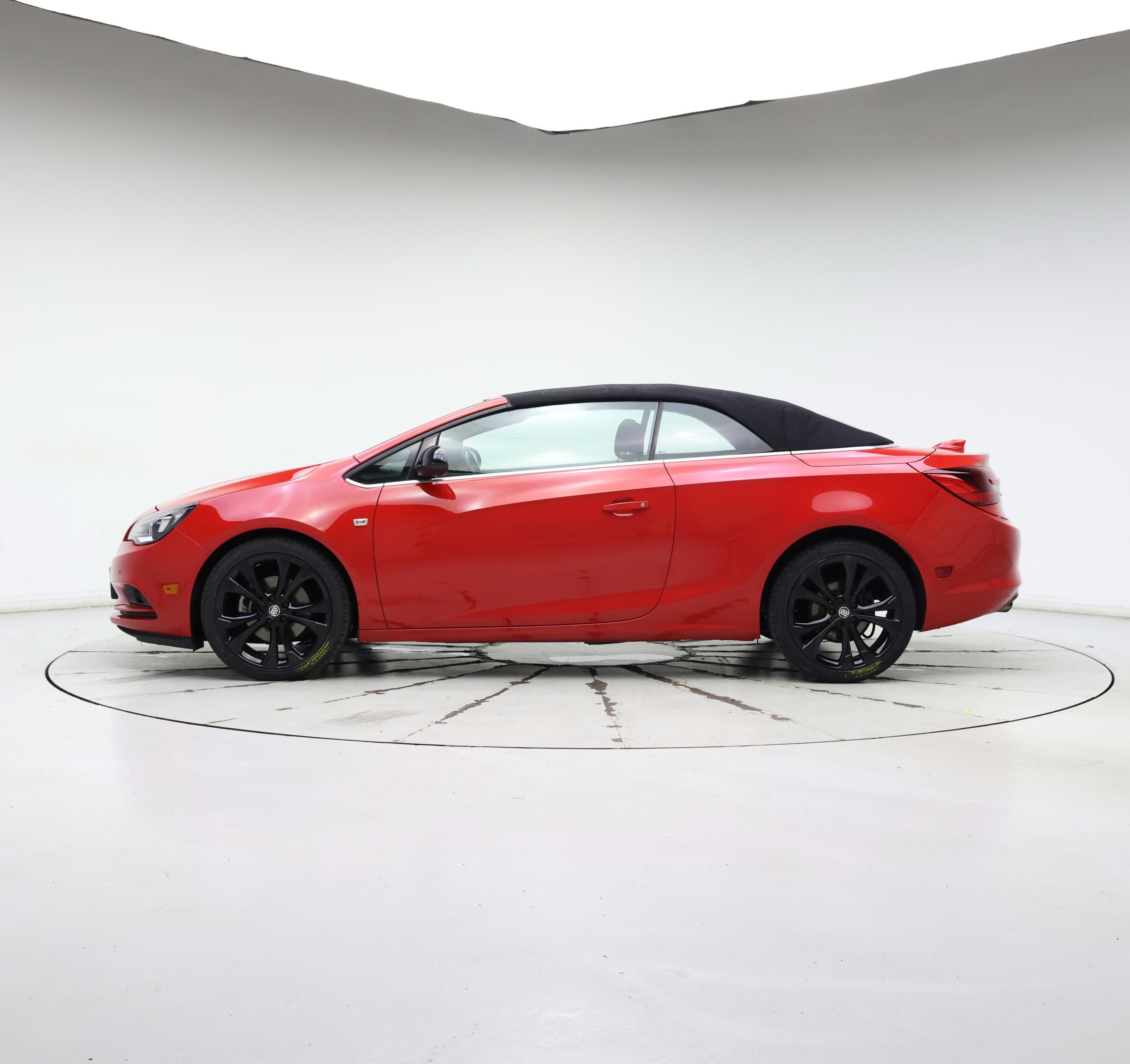Thumbnail: 2018 Buick Cascada - 3