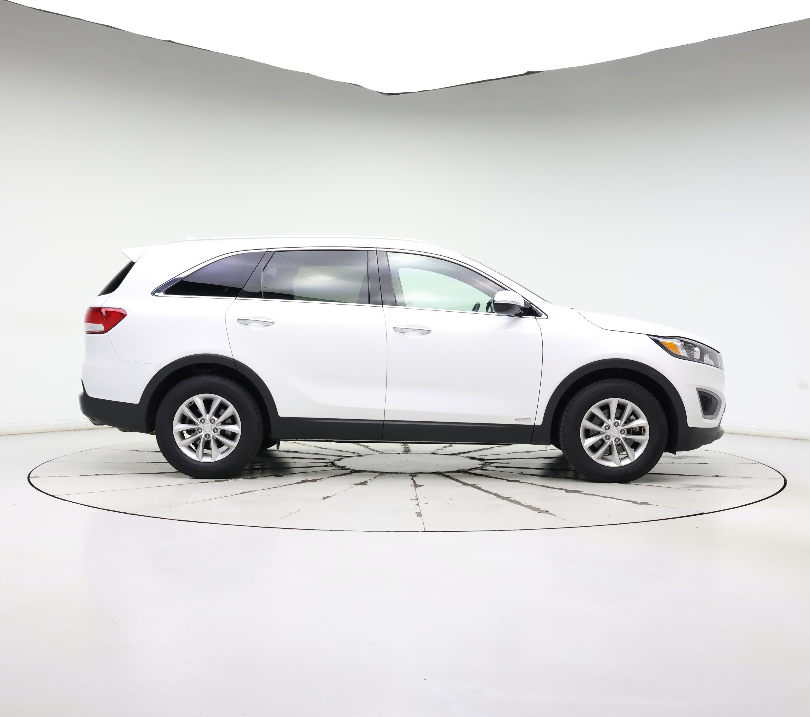 Thumbnail: 2018 Kia Sorento - 7