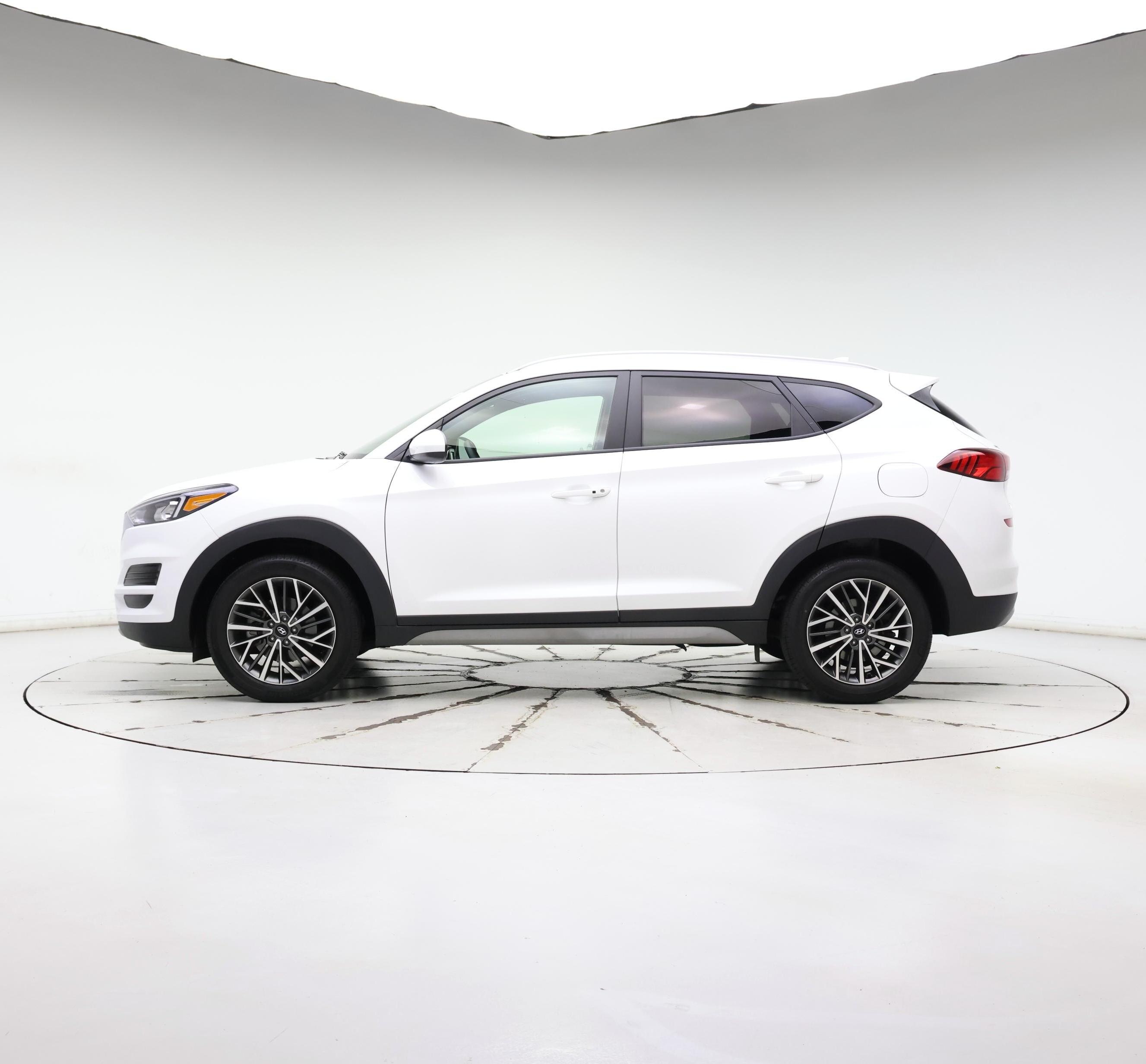 Thumbnail: 2020 Hyundai Tucson - 3