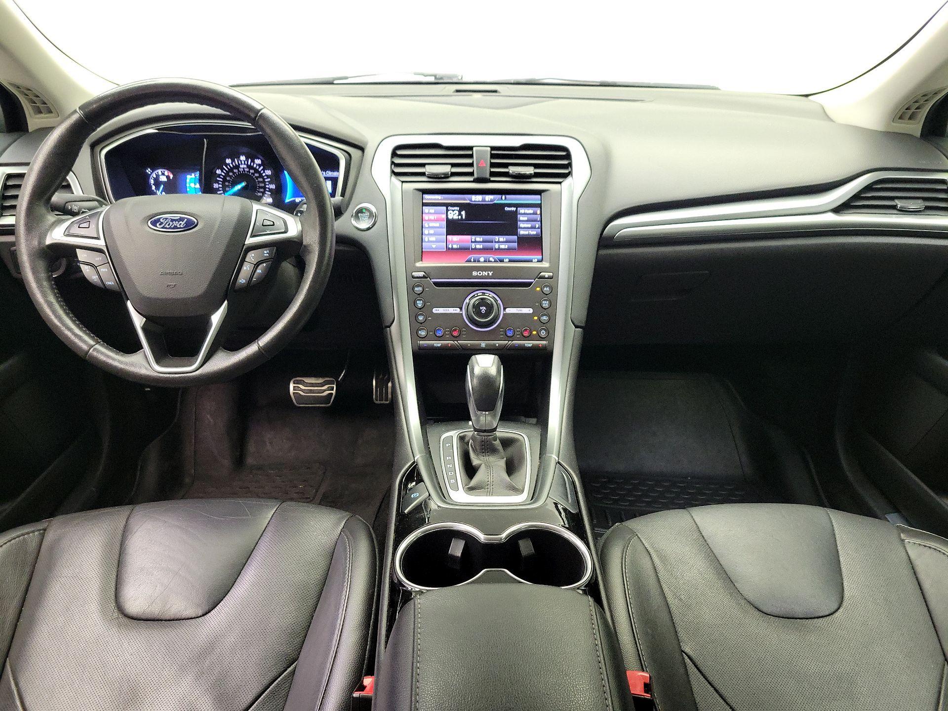 Thumbnail: 2016 Ford Fusion - 9