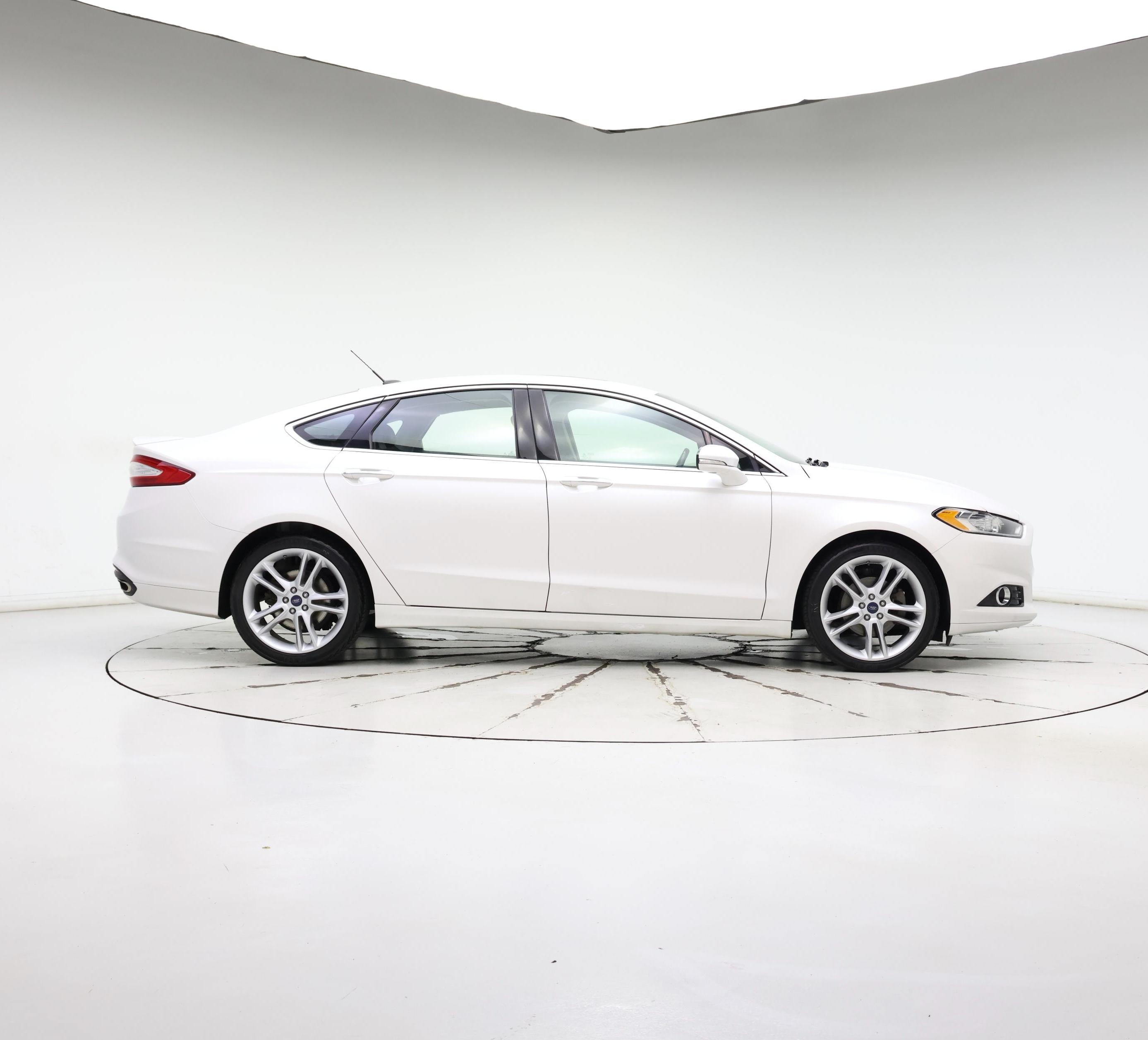 Thumbnail: 2016 Ford Fusion - 7