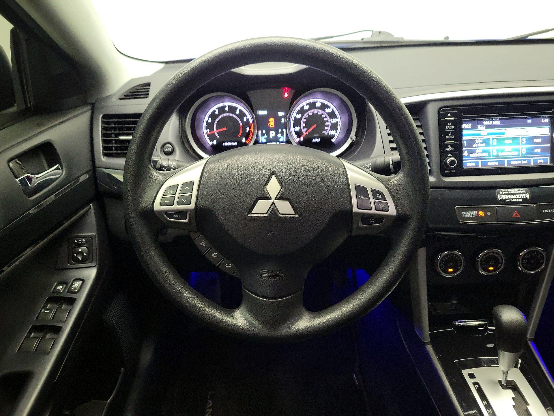 Thumbnail: 2017 Mitsubishi Lancer - 10