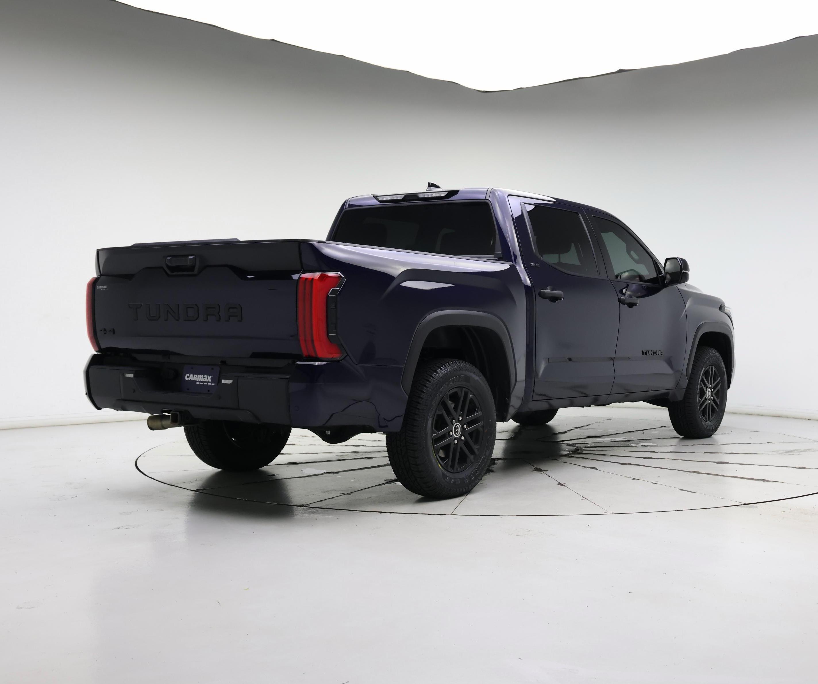 Thumbnail: 2023 Toyota Tundra - 8