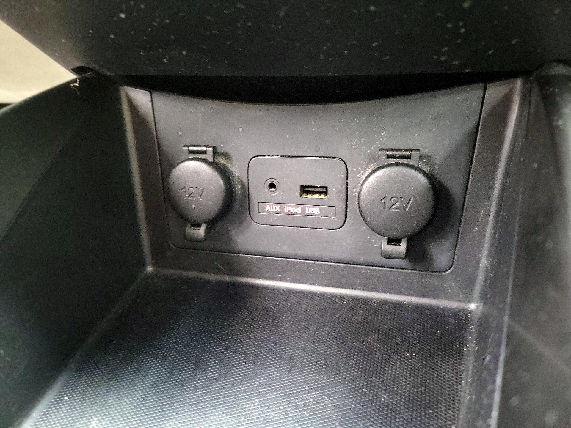 Thumbnail: 2013 Kia Forte - 17
