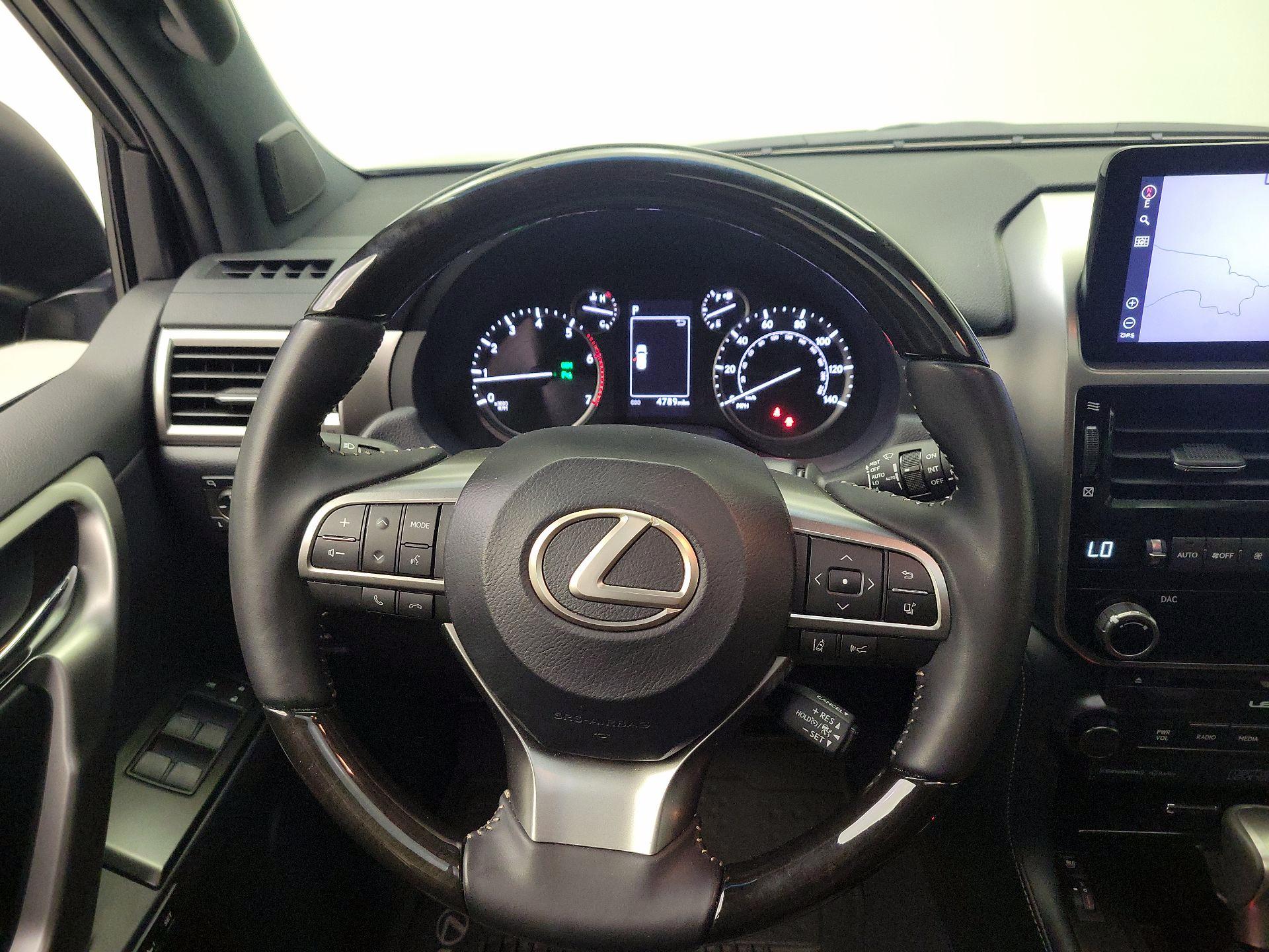 Thumbnail: 2023 Lexus GX - 10