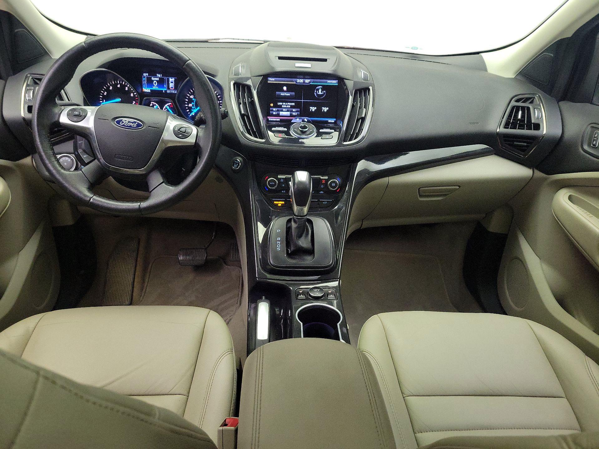Thumbnail: 2015 Ford Escape - 9