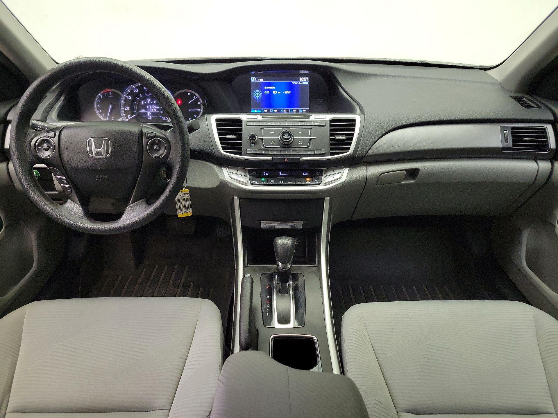 Thumbnail: 2015 Honda Accord - 9