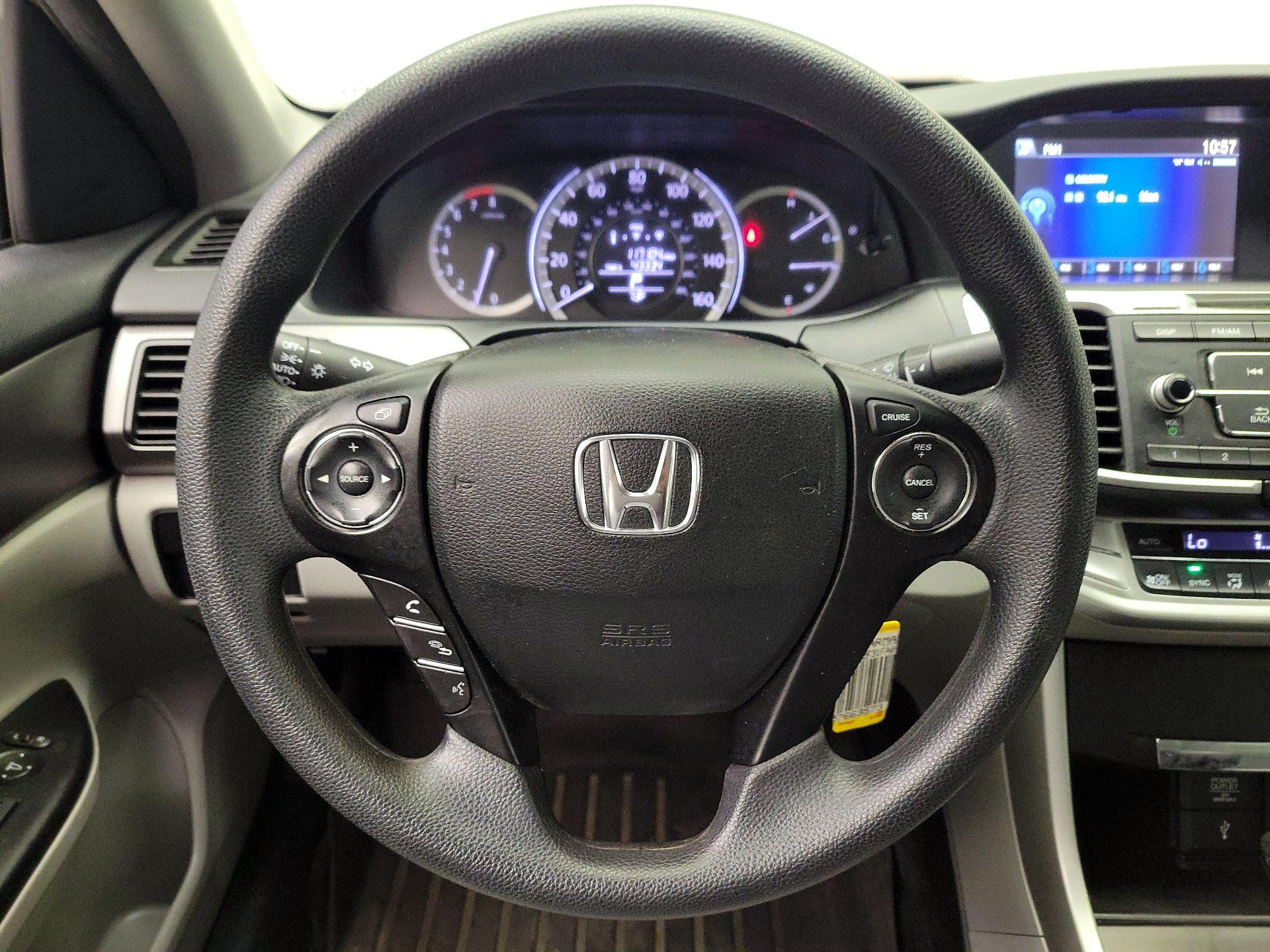 Thumbnail: 2015 Honda Accord - 10