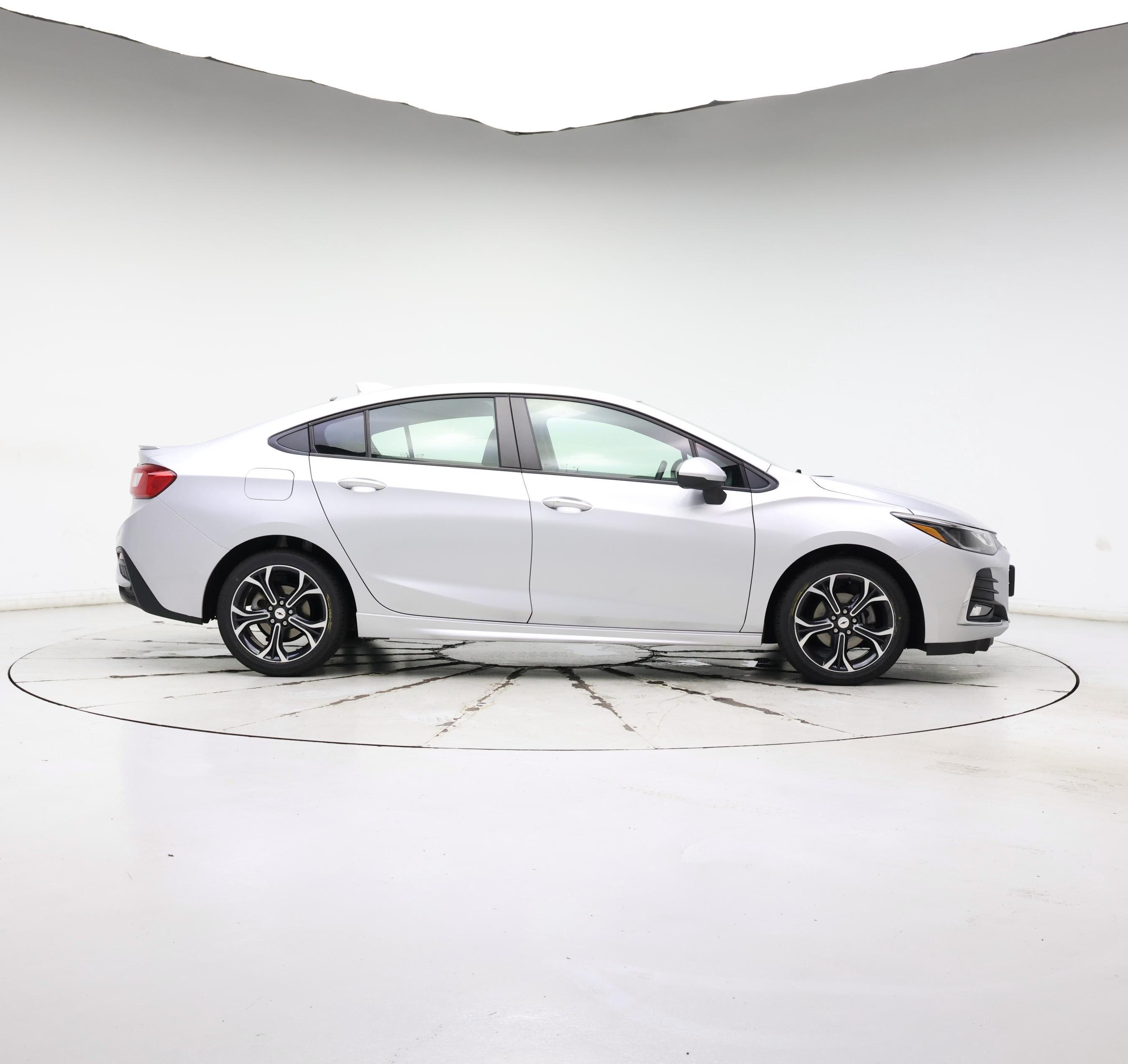 Thumbnail: 2019 Chevrolet Cruze - 7