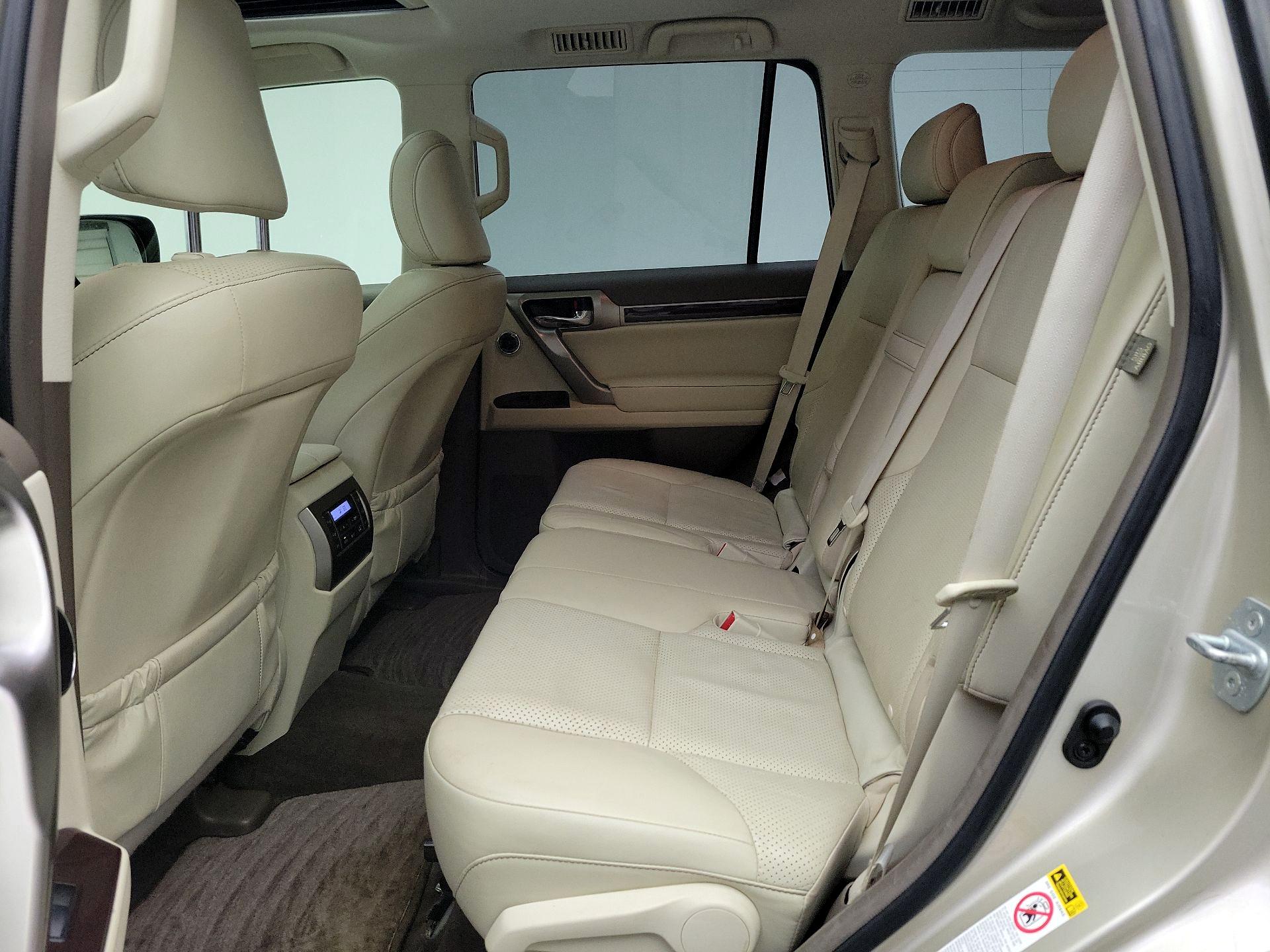 Thumbnail: 2016 Lexus GX - 20