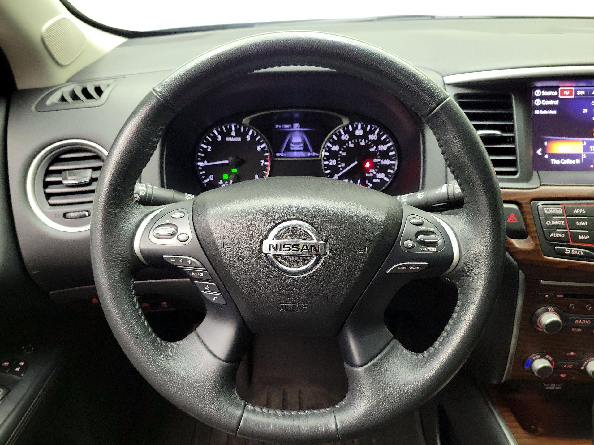 Thumbnail: 2018 Nissan Pathfinder - 10
