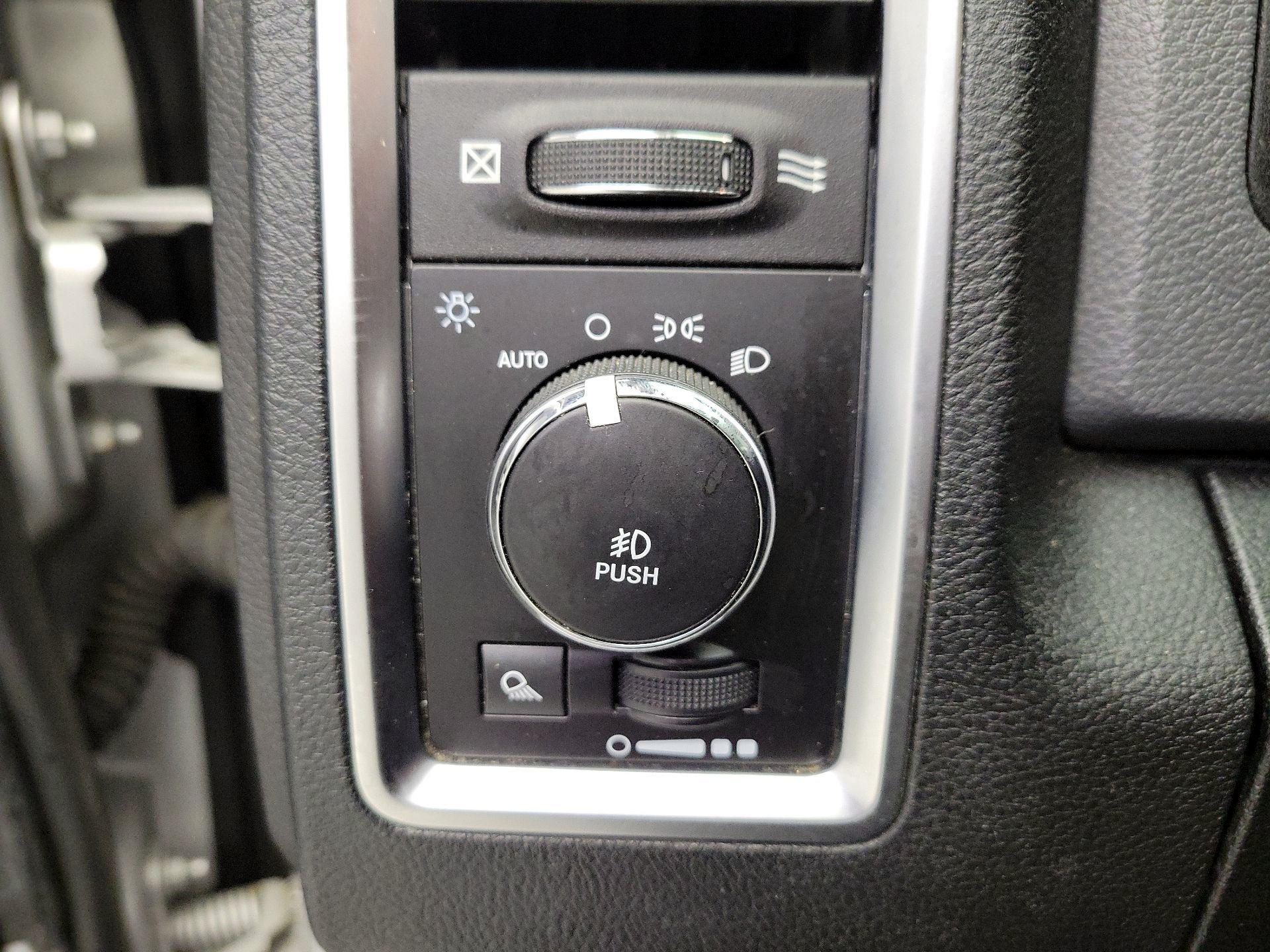 Thumbnail: 2016 RAM 1500 - 13