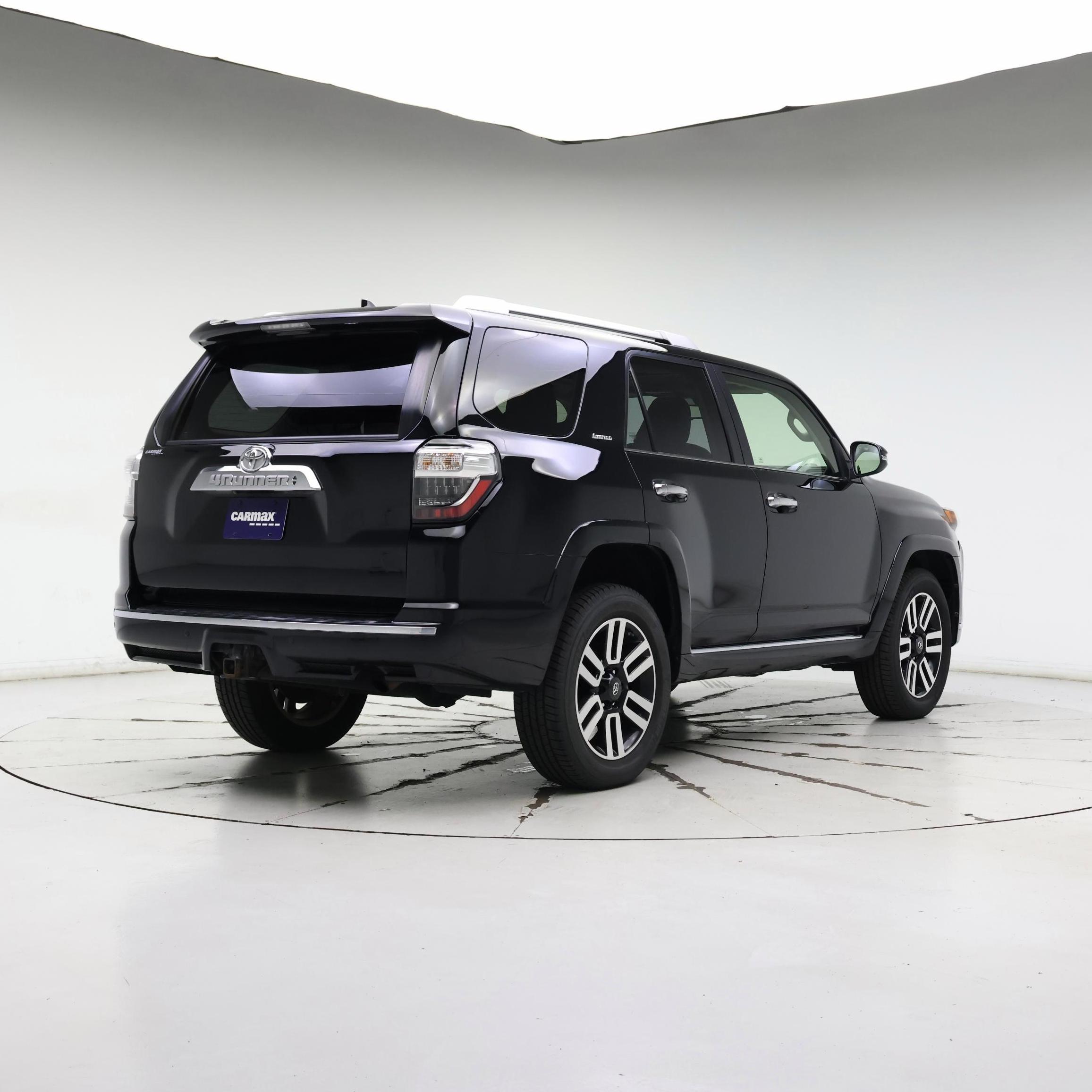 Thumbnail: 2019 Toyota 4Runner - 8