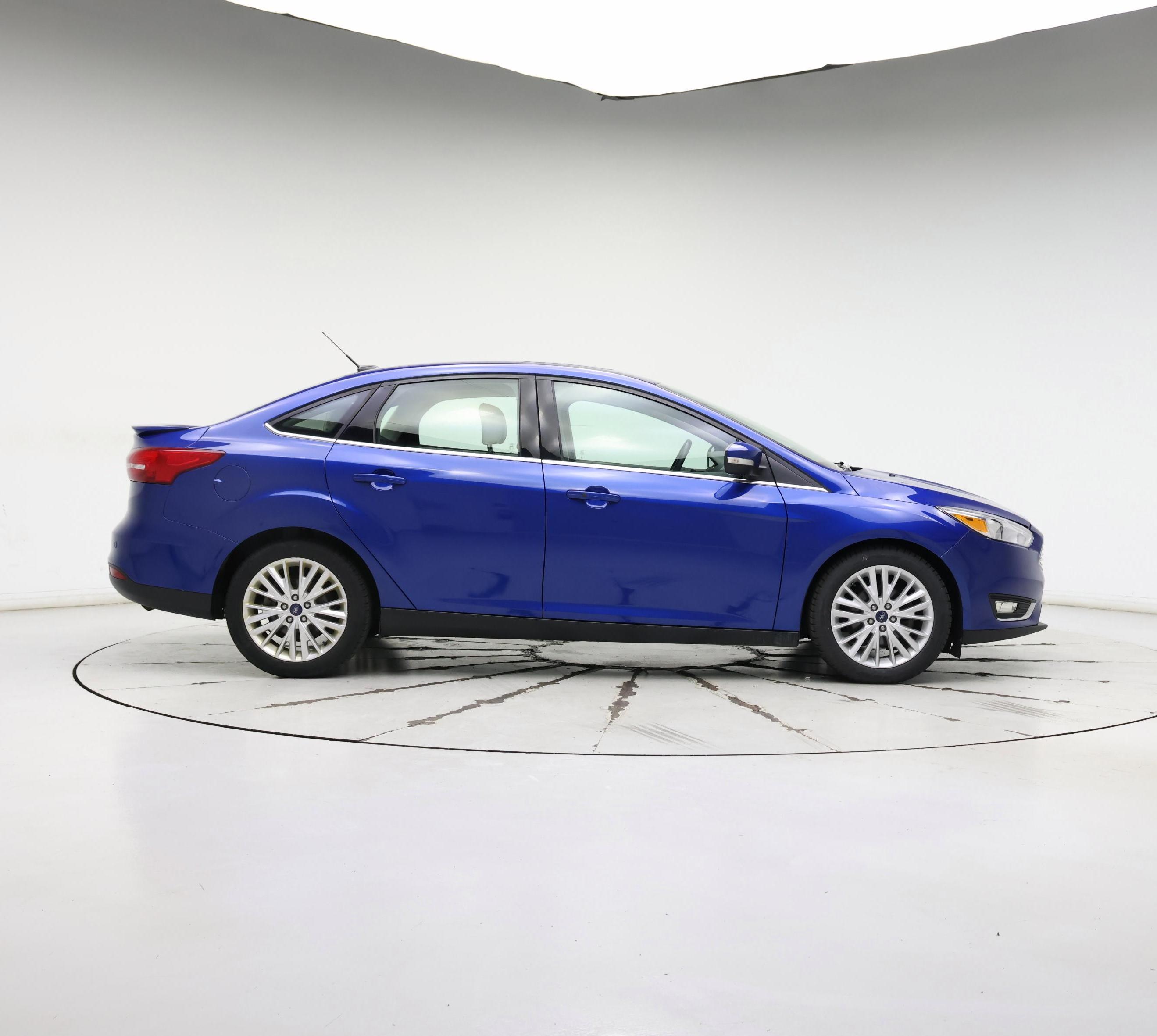 Thumbnail: 2018 Ford Focus - 7