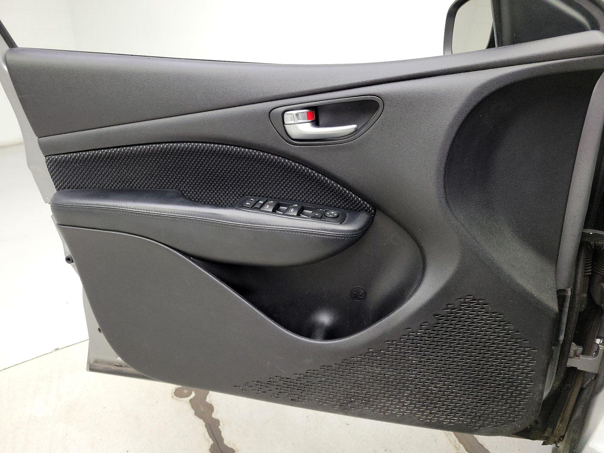 Thumbnail: 2015 Dodge Dart - 12