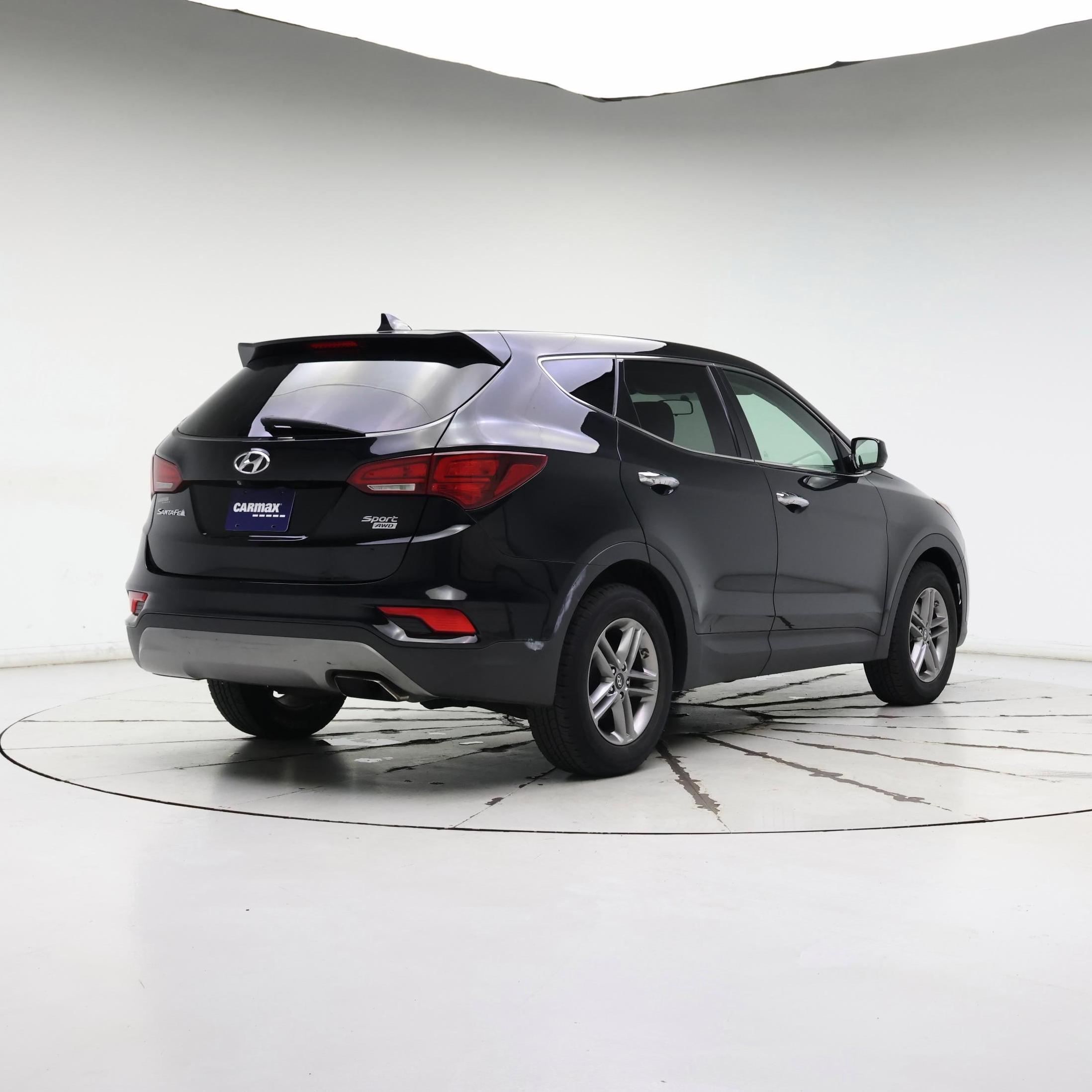 Thumbnail: 2017 Hyundai Santa Fe - 8