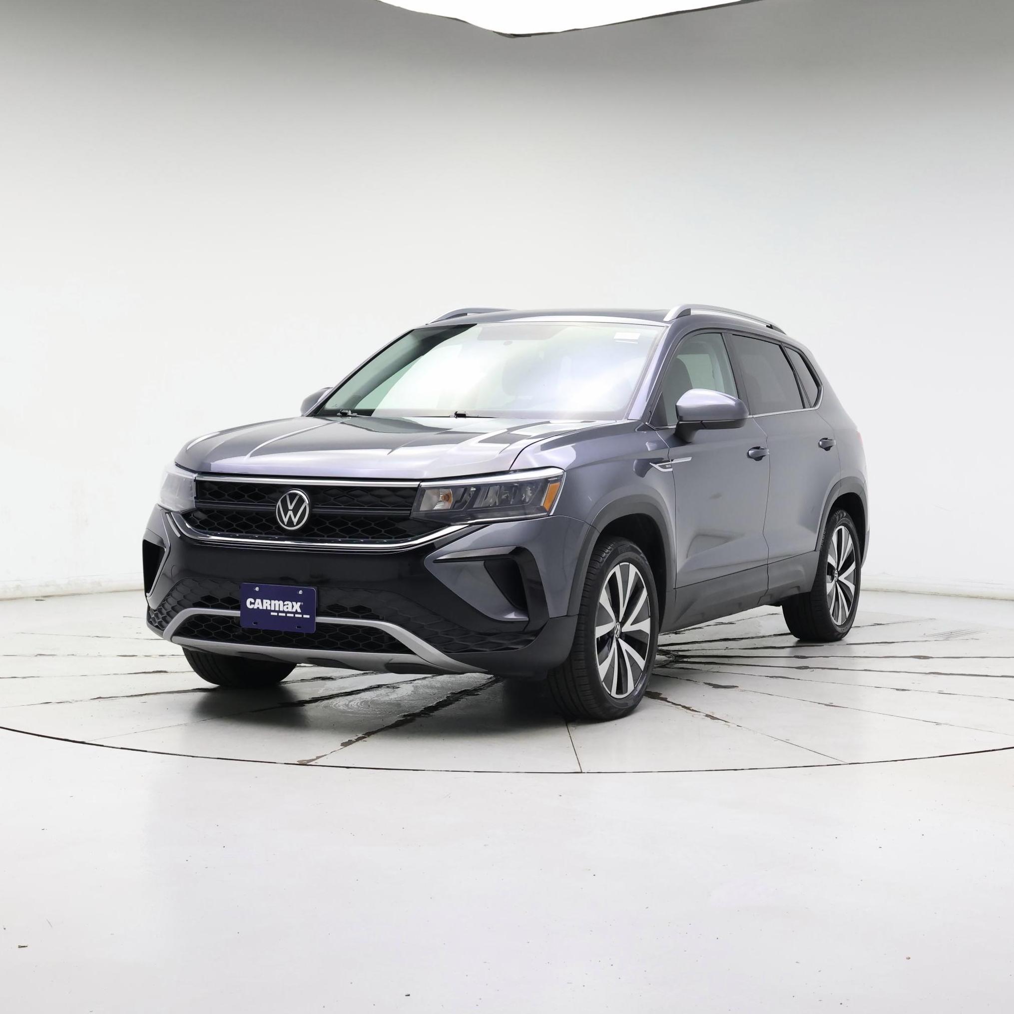 Thumbnail: 2022 Volkswagen Taos - 4