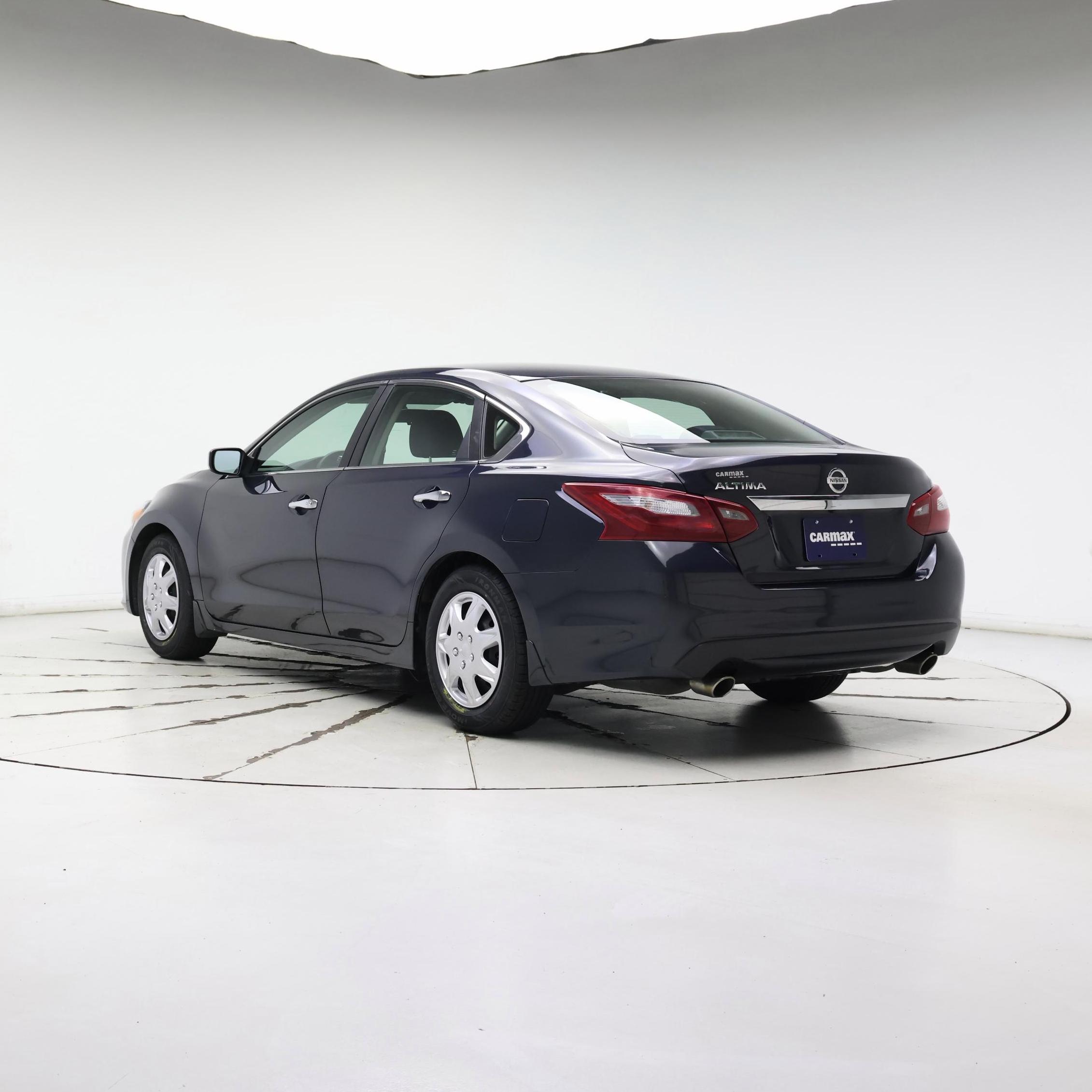 Thumbnail: 2018 Nissan Altima - 2