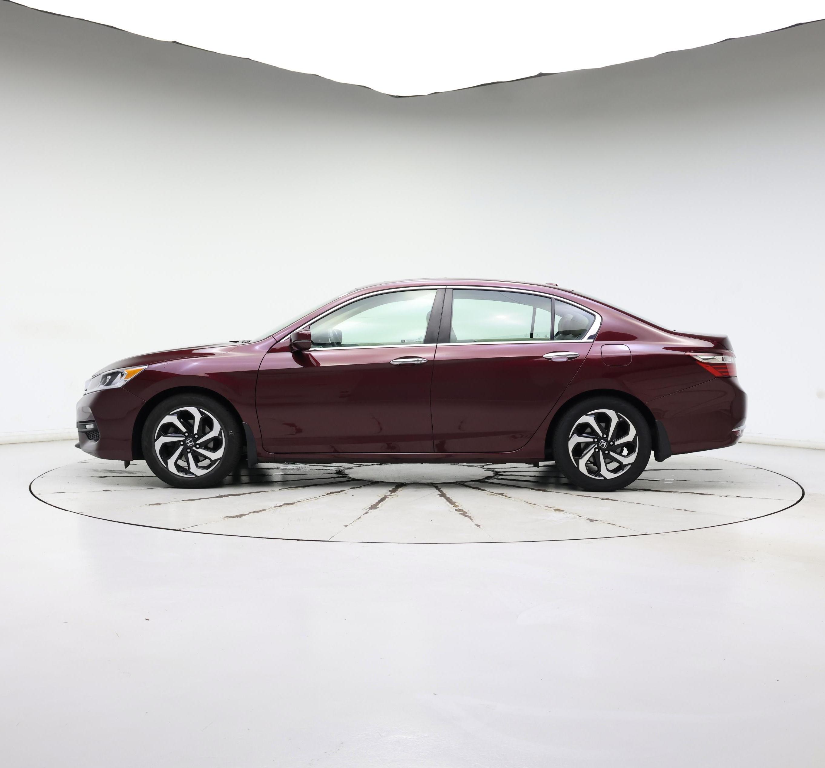 Thumbnail: 2017 Honda Accord - 3